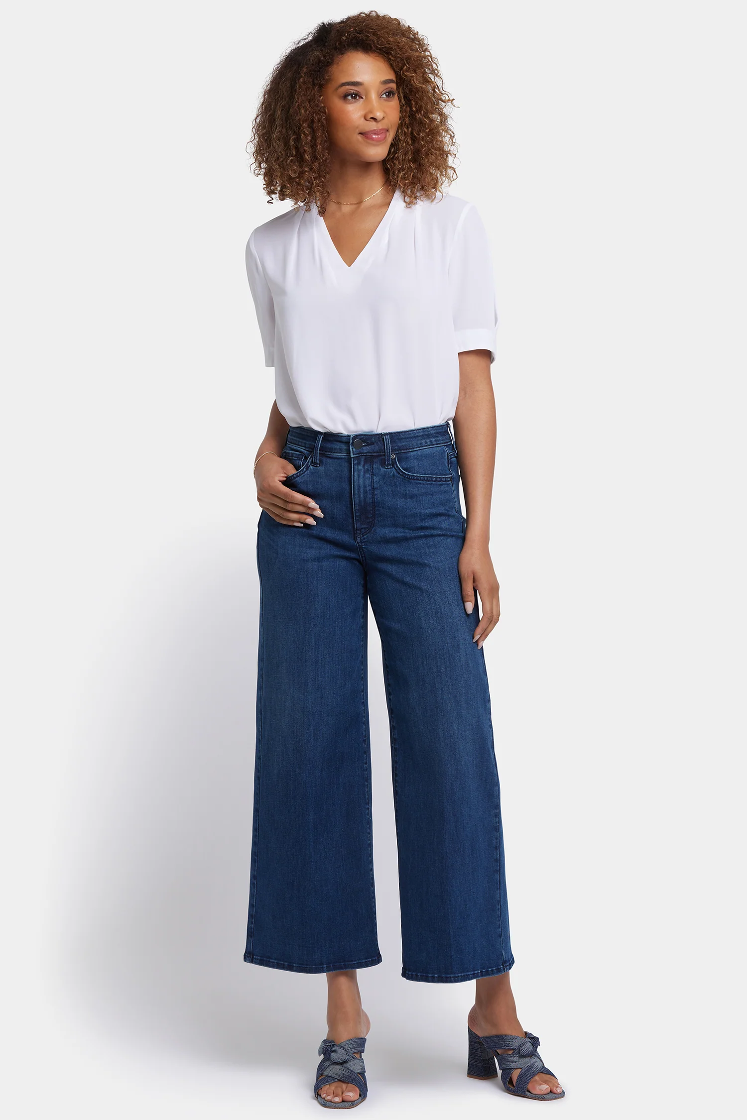 3170-brodi-wide-leg-ankle-jeans-ibiza-blues-1.webp