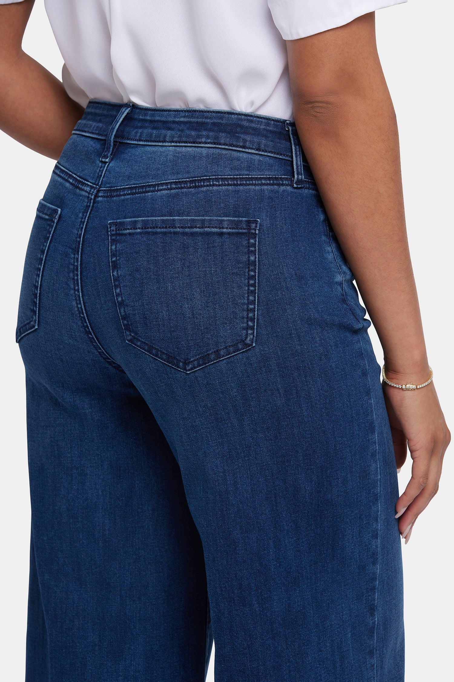 3170-brodi-wide-leg-ankle-jeans-ibiza-blues-1.webp