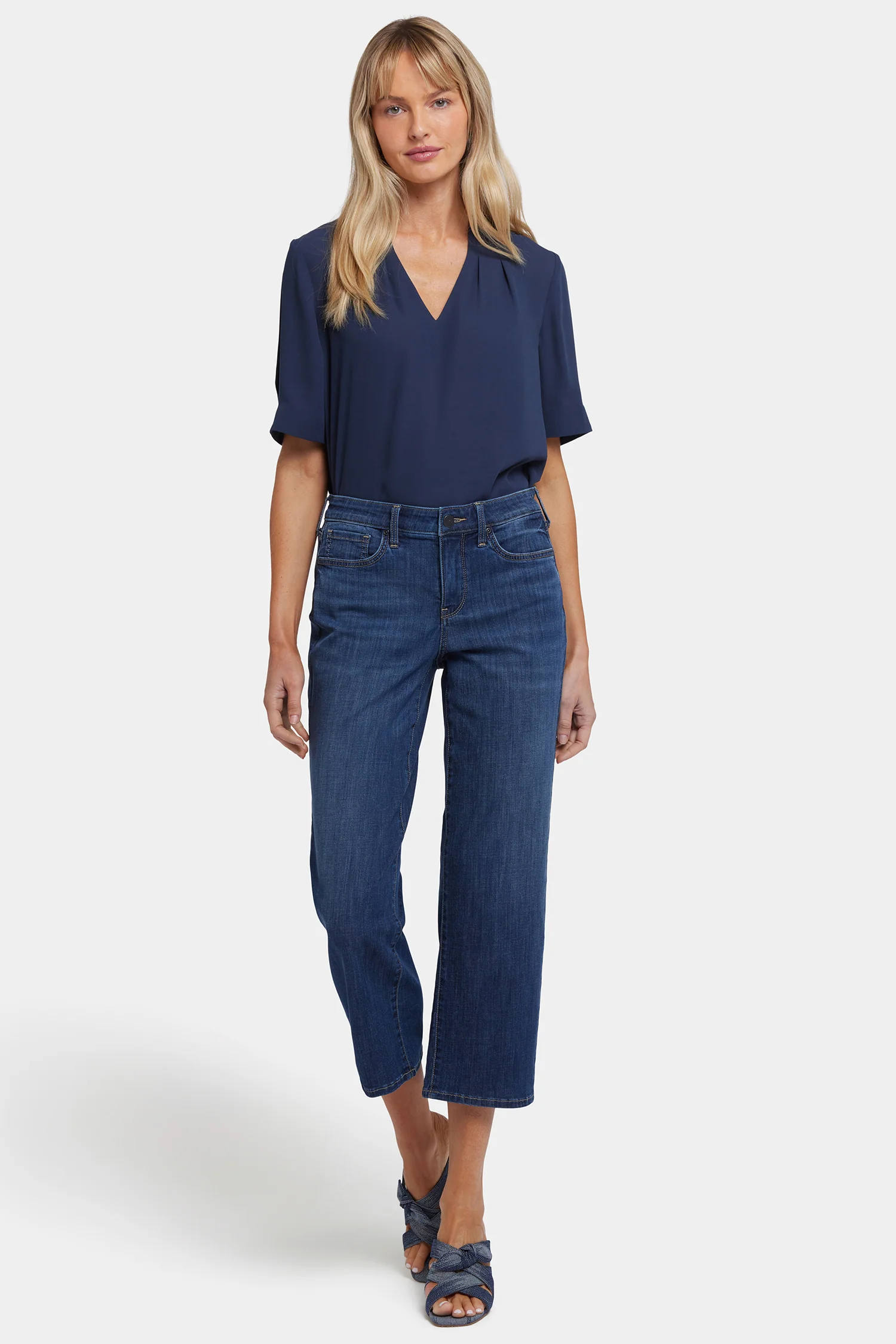 3214-relaxed-piper-crop-jeans-rio-rapids-1.webp