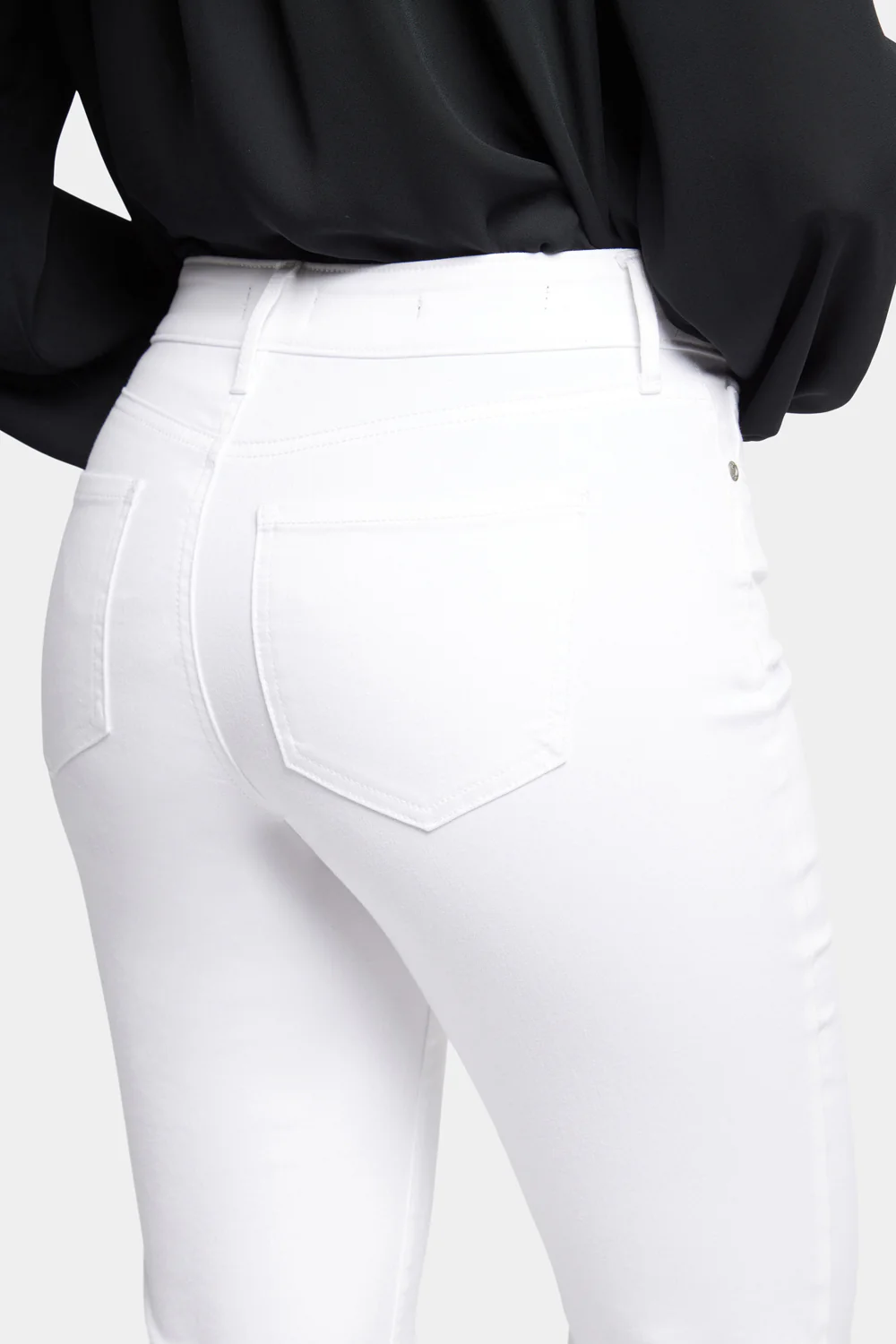 328-blake-slim-flared-jeans-in-petite-optic-white-1.webp