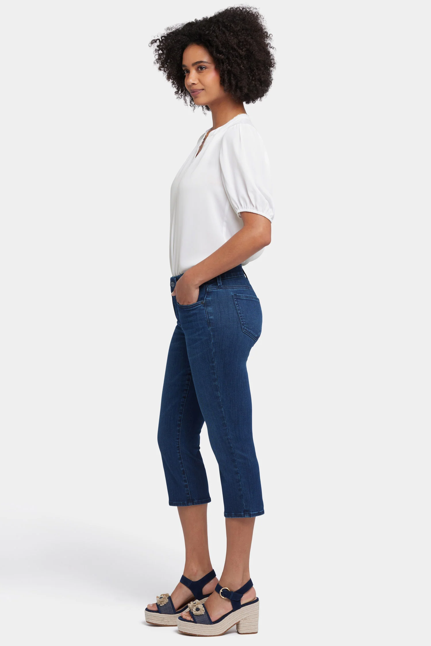 3515-waist-match-marilyn-straight-crop-jeans-ibiza-blues-1.webp