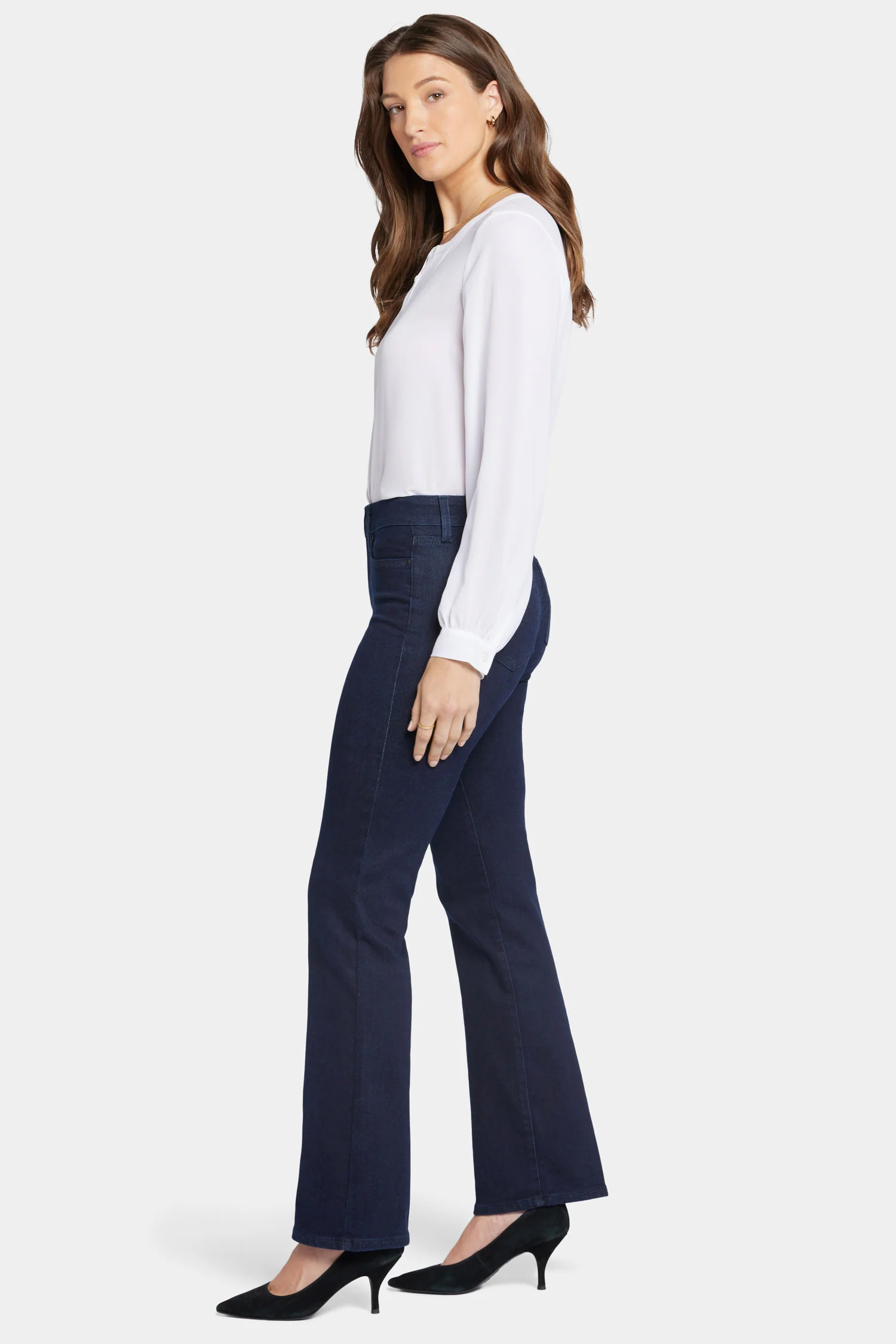 352-blake-slim-flared-jeans-in-petite-rinse-1.webp