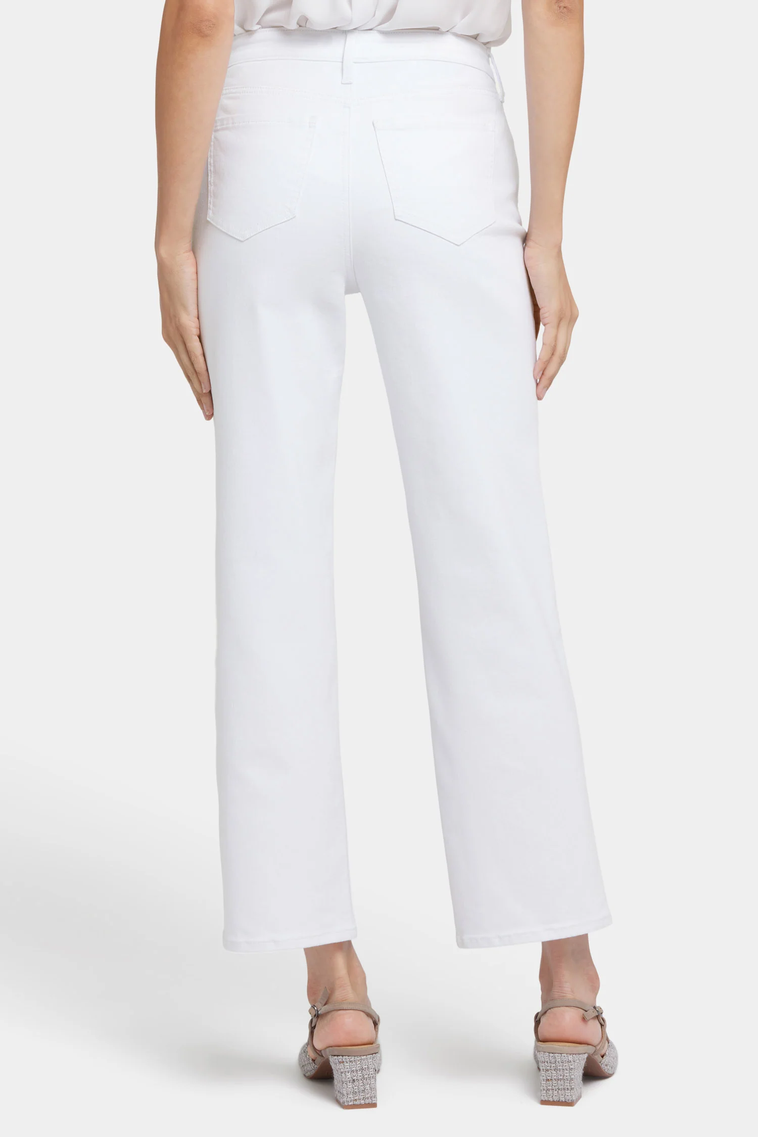 Bailey Relaxed Straight Ankle Jeans - Optic White