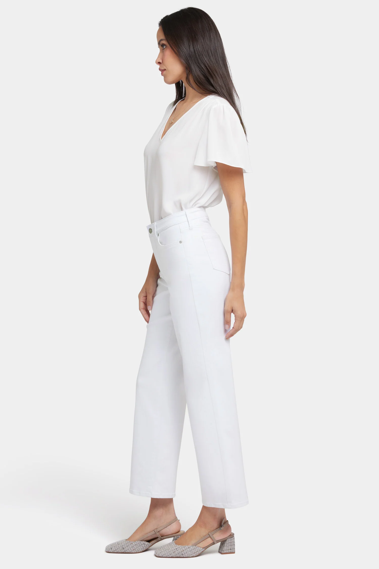 3632-bailey-relaxed-straight-ankle-jeans-optic-white-1.webp