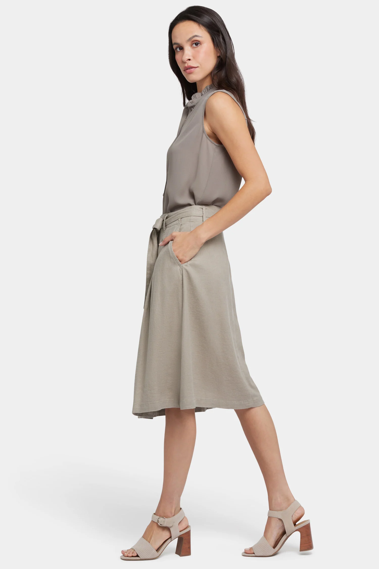 3696-button-front-midi-skirt-saddlewood-1.webp