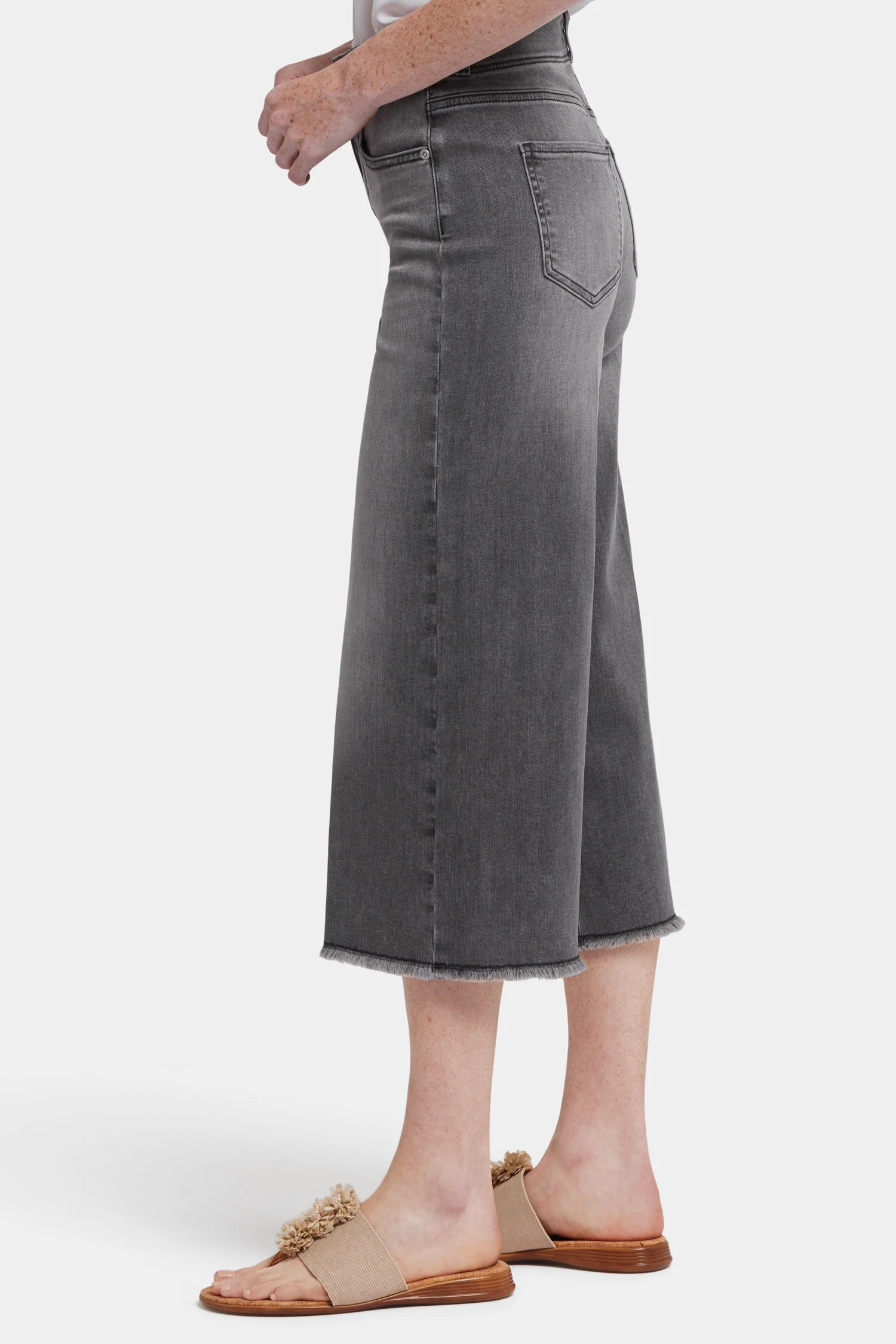 3761-brigitte-wide-leg-capri-jeans-frontera-bluffs-1.webp