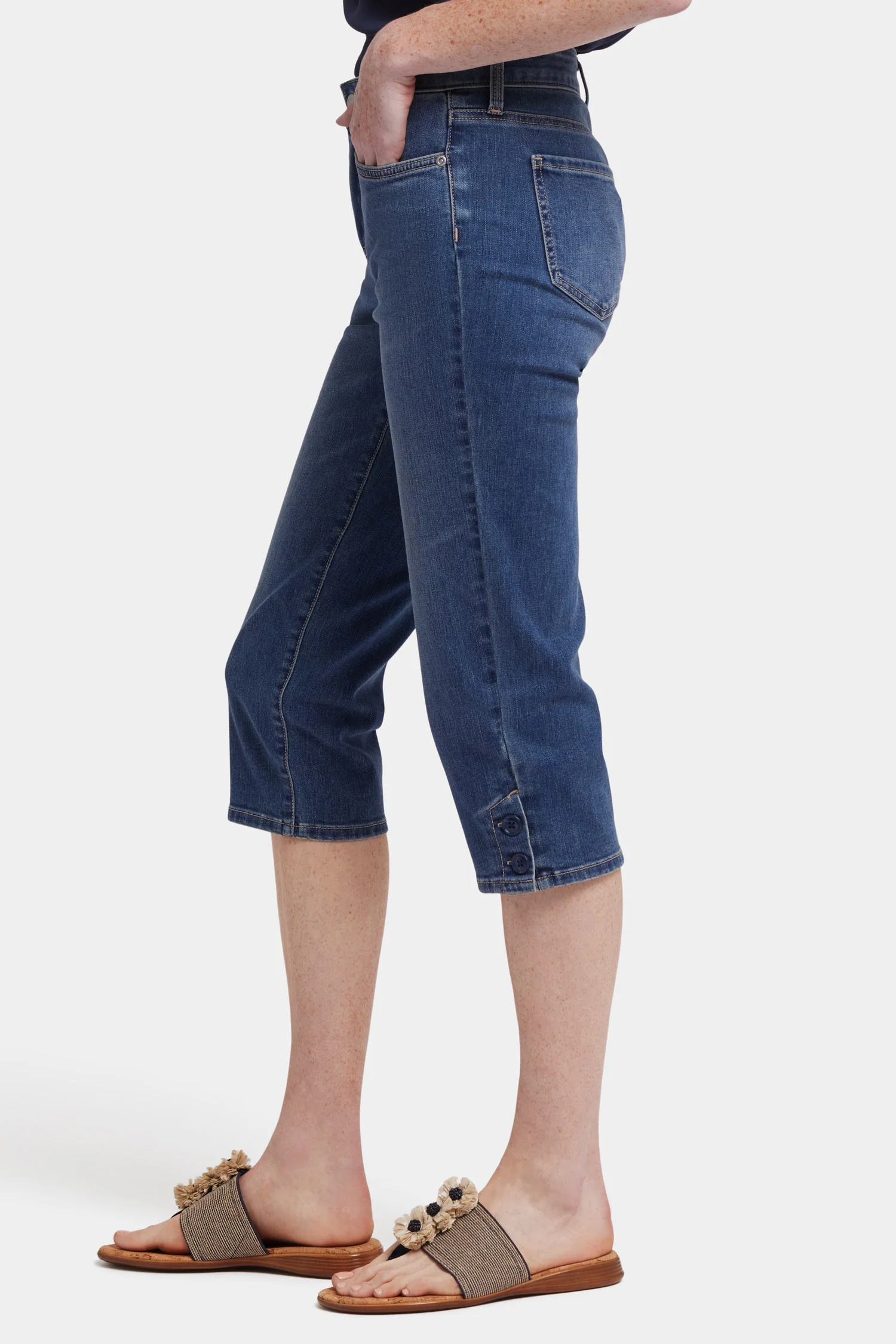 3837-marilyn-straight-crop-jeans-valencia-surf-1.webp