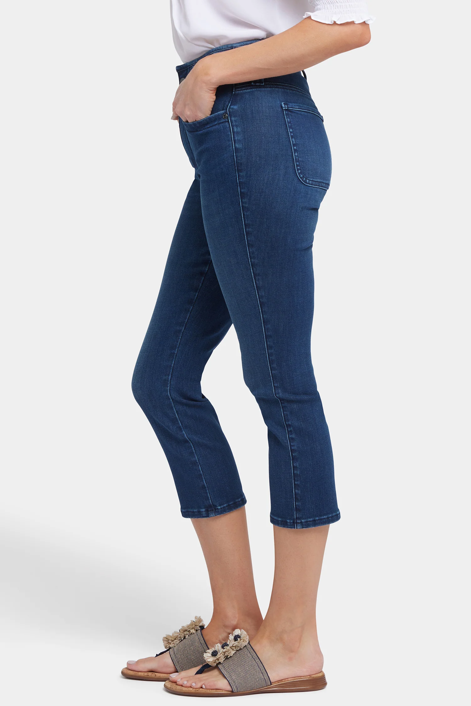 3861-ami-skinny-capri-jeans-ibiza-blues-1.webp
