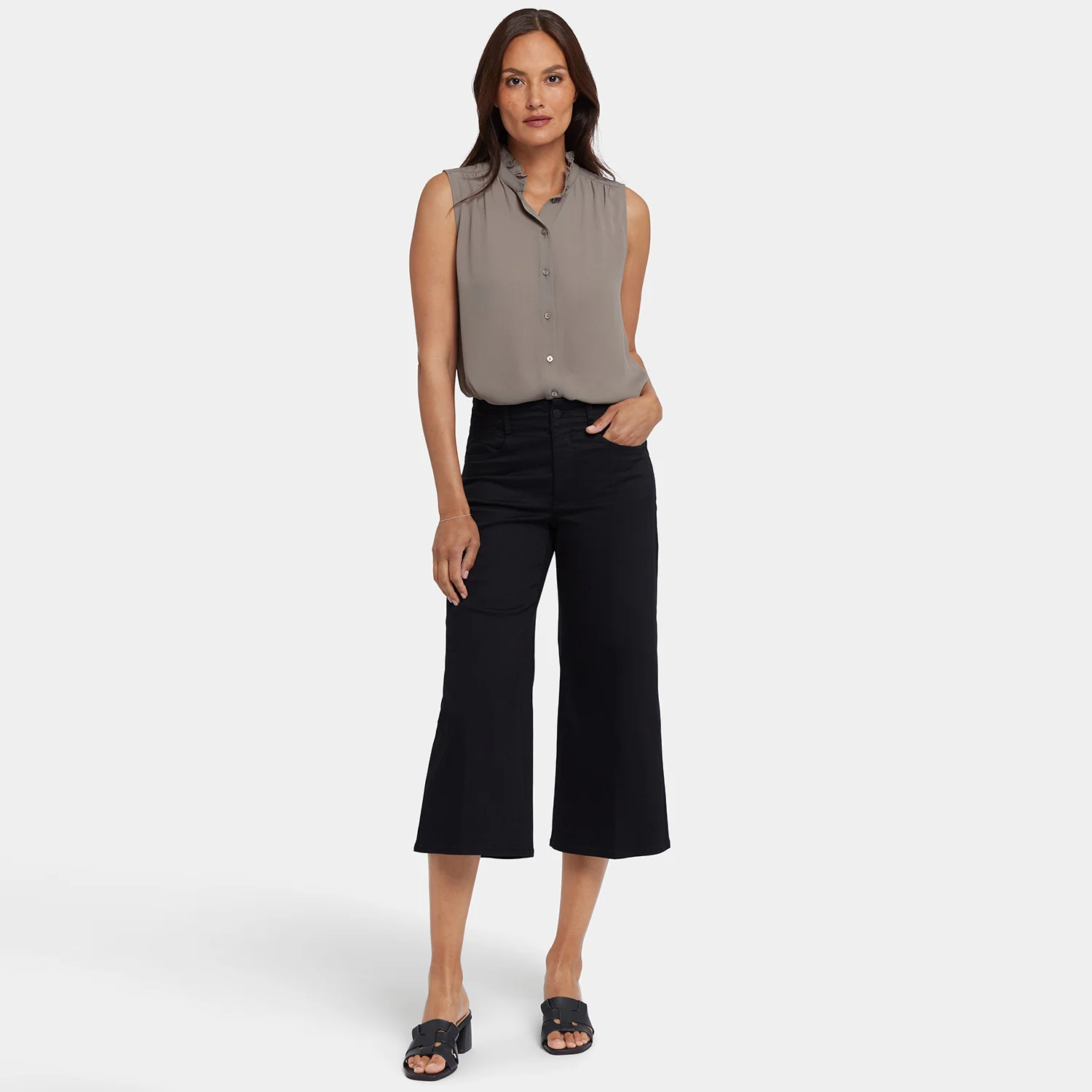 3897-brigitte-wide-leg-capri-jeans-black-1.webp