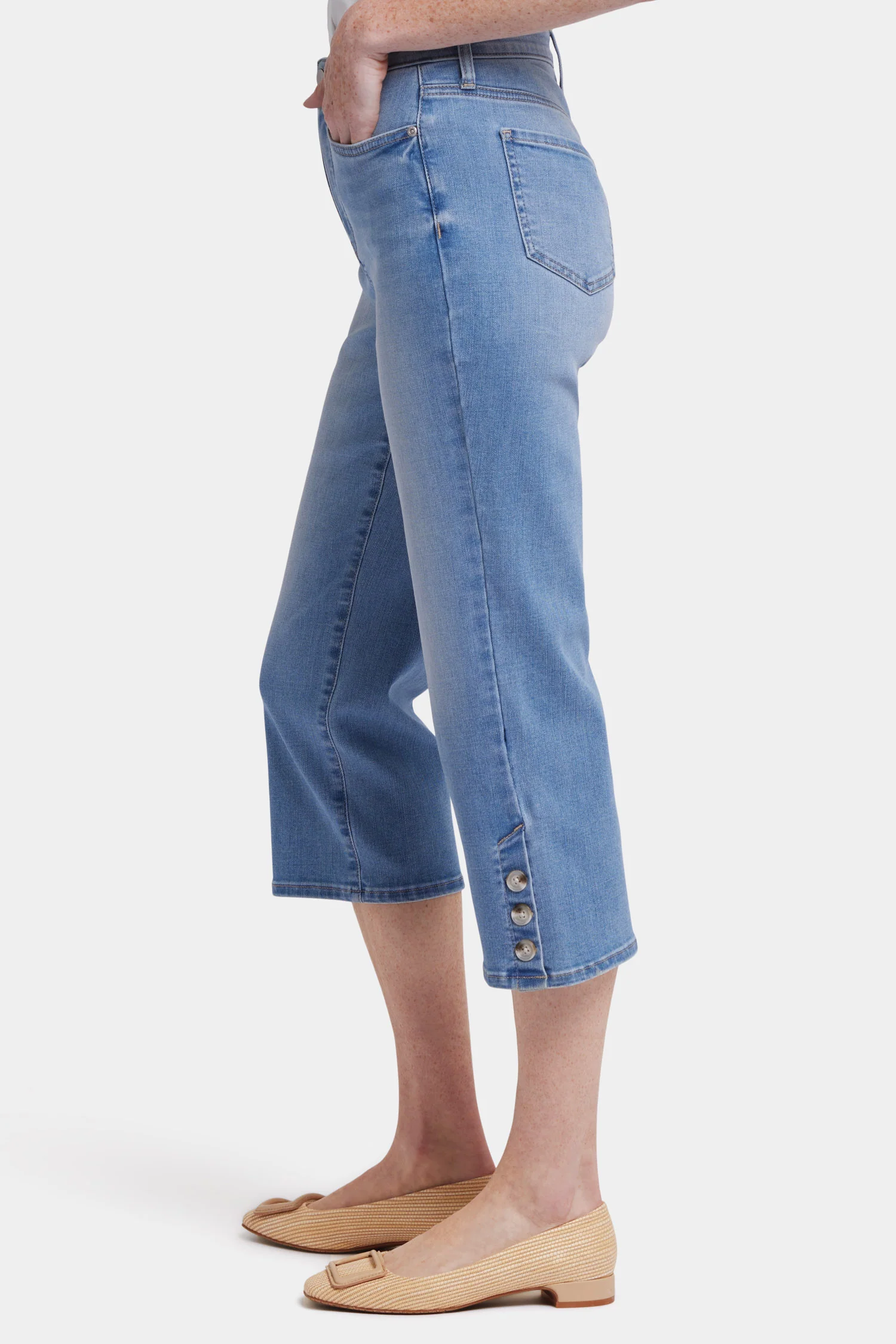 3957-joni-relaxed-capri-jeans-salamanca-sun-1.webp
