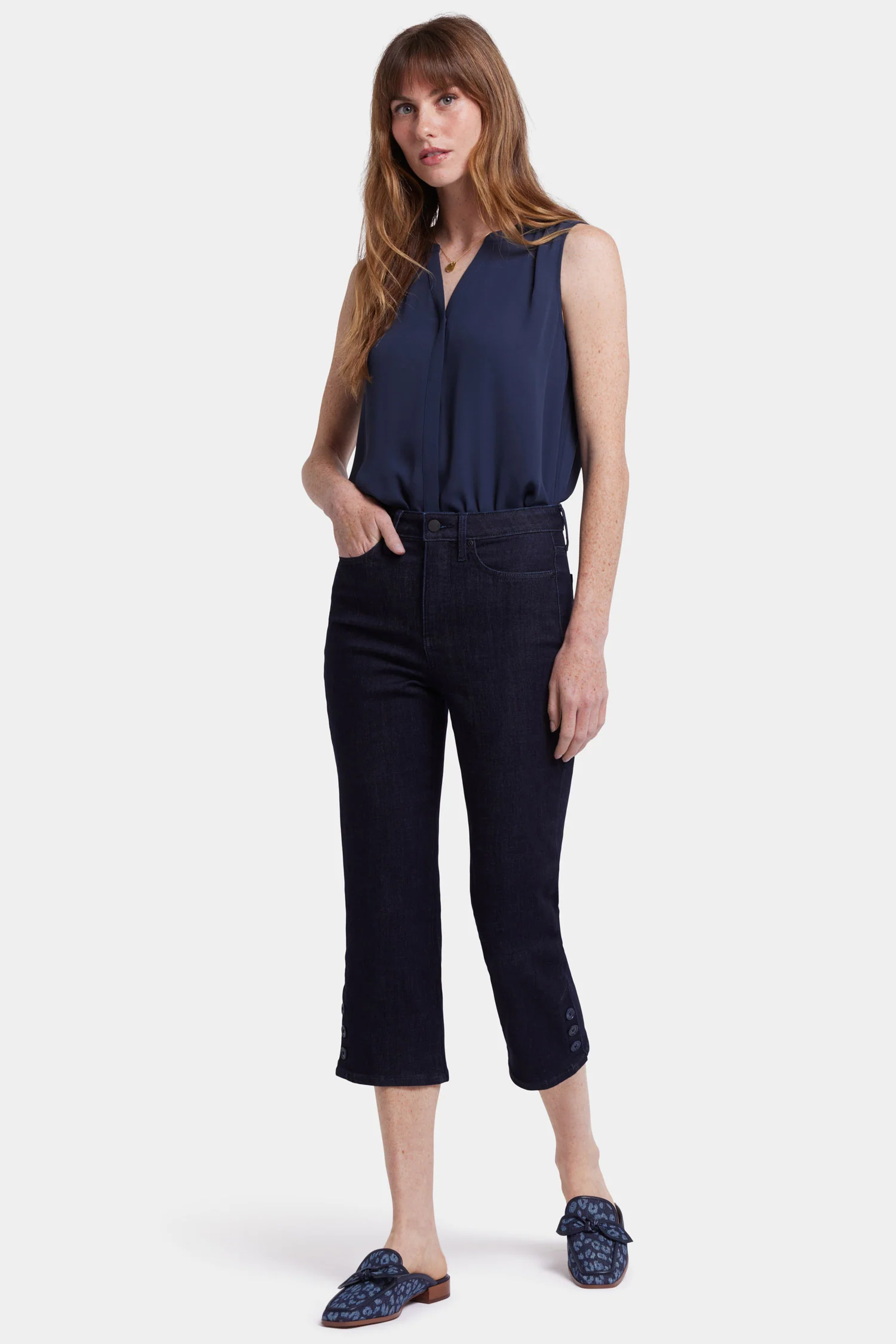 3969-joni-relaxed-capri-jeans-rinse-1.webp