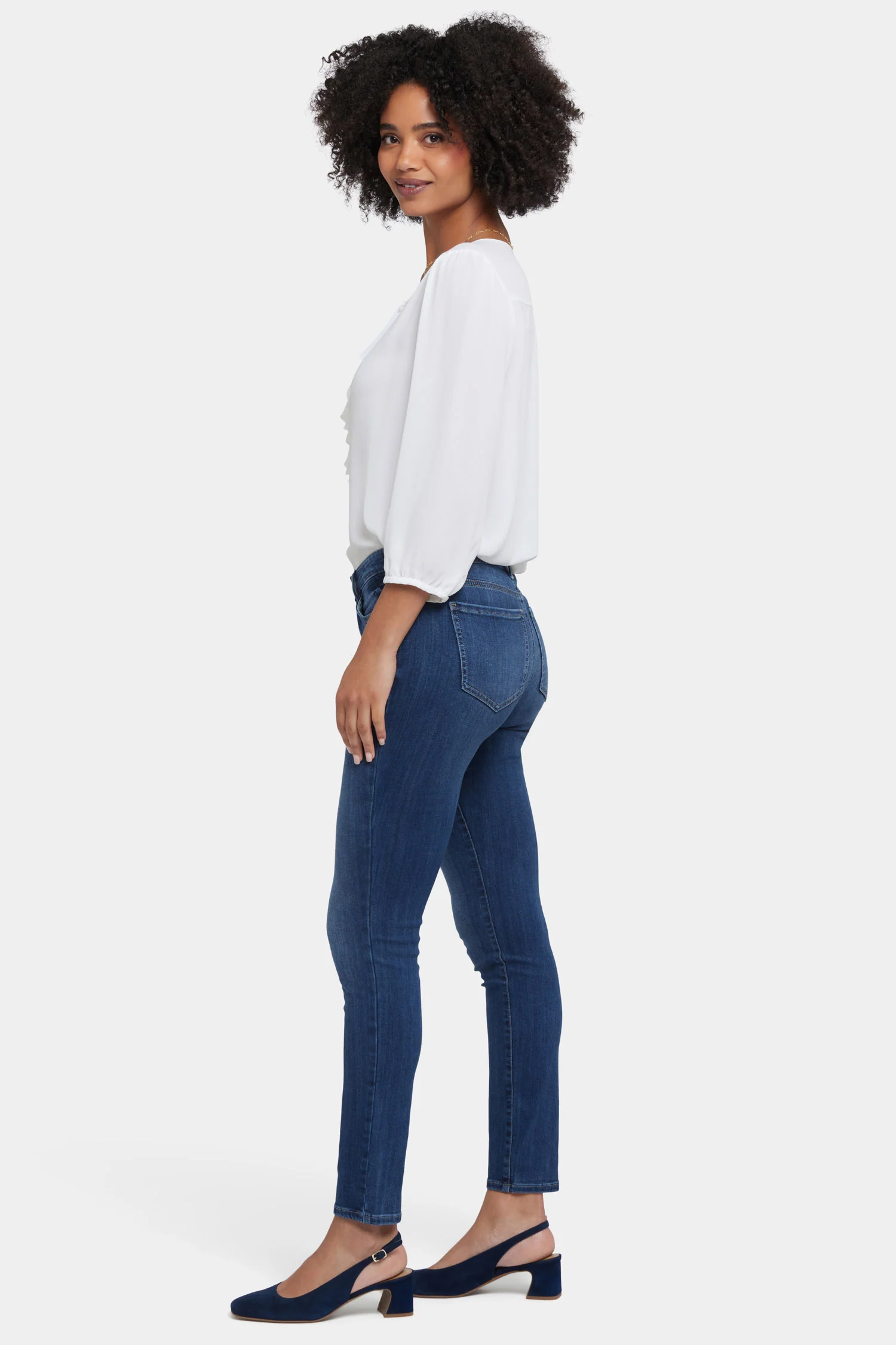 3993-ami-skinny-jeans-rio-rapids-1.webp