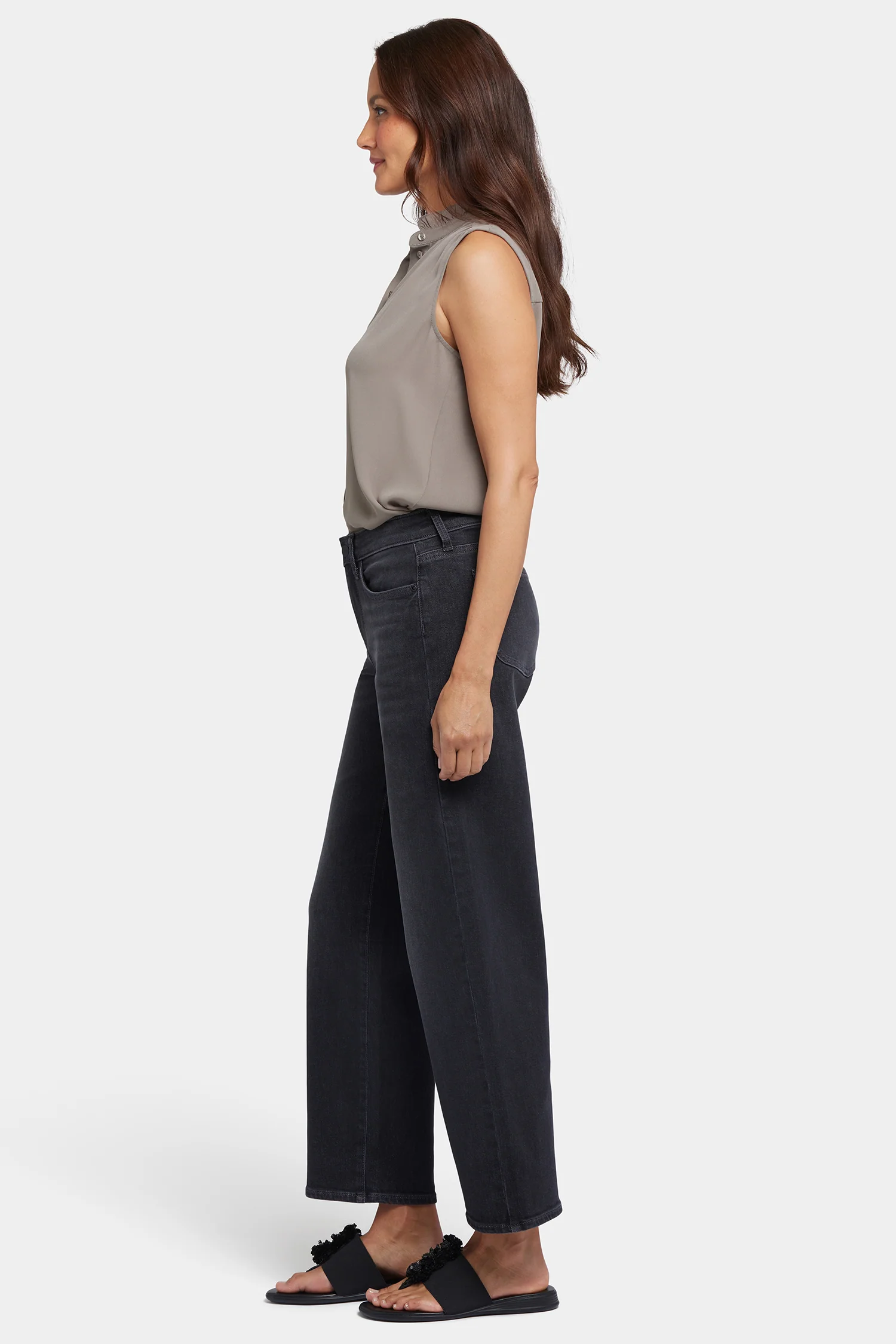 4017-jemma-barrel-jeans-cordoba-cliff-1.webp