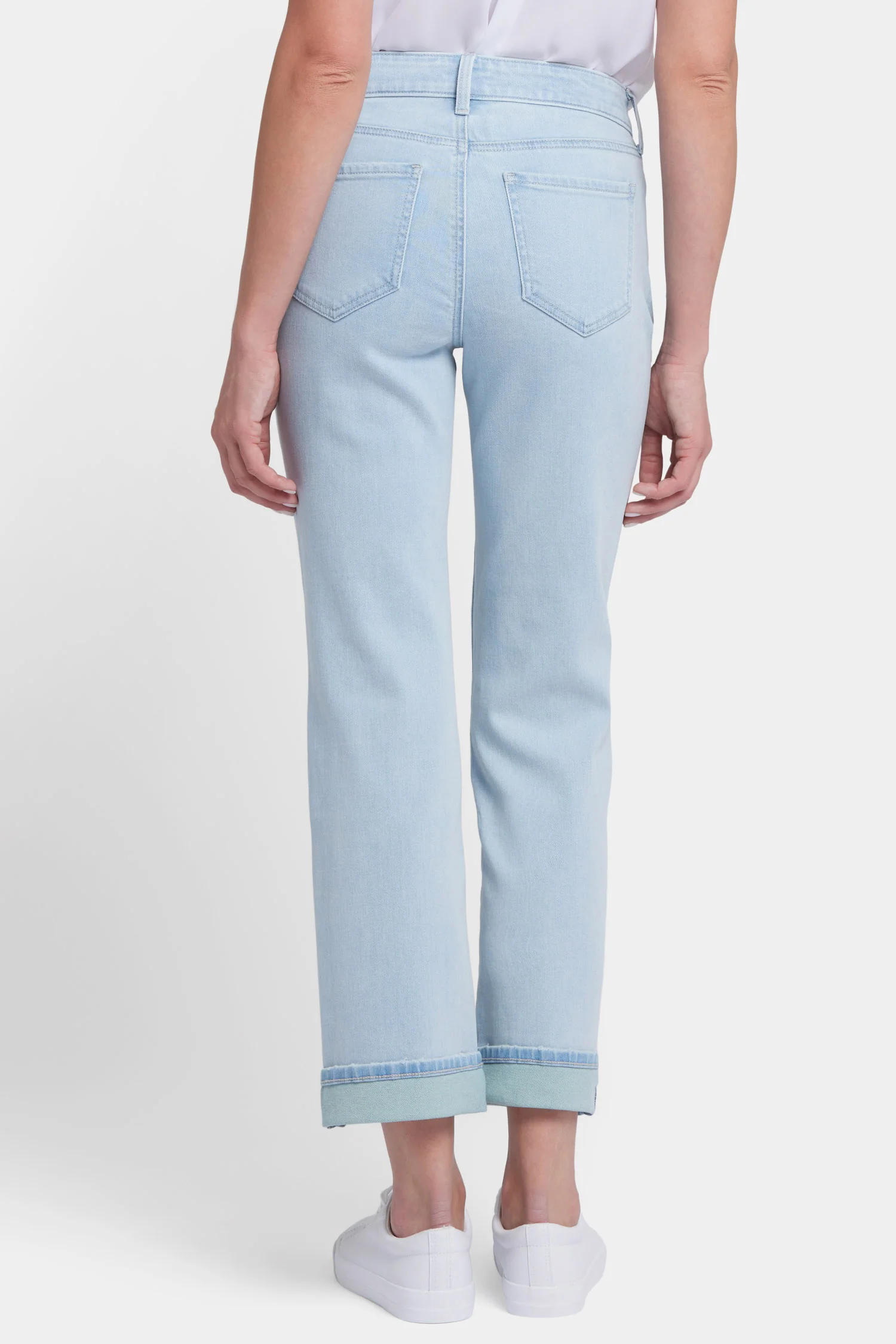 4041-marilyn-straight-ankle-jeans-clear-waters-1.webp