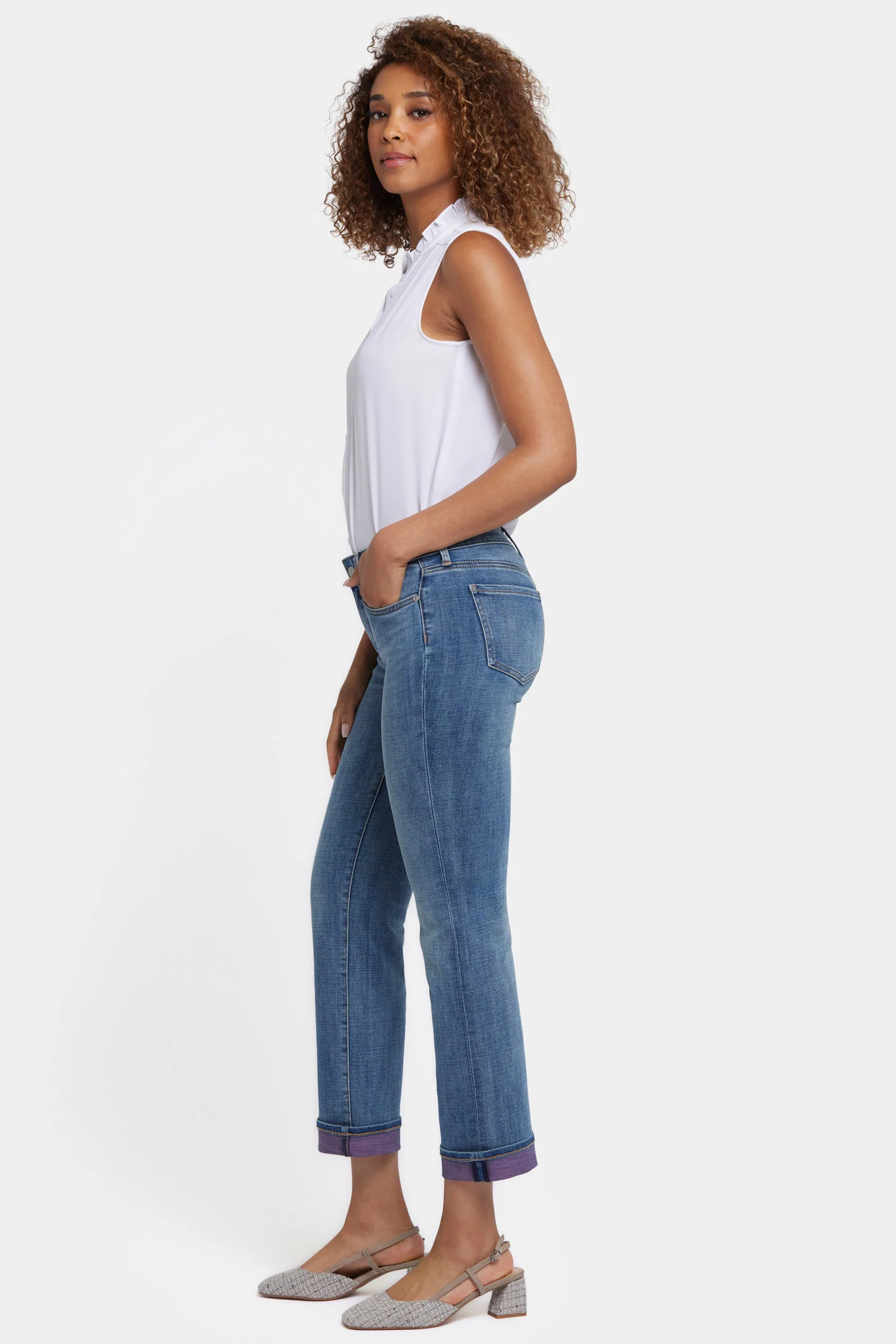 4077-marilyn-straight-ankle-jeans-majorca-bay-1.webp