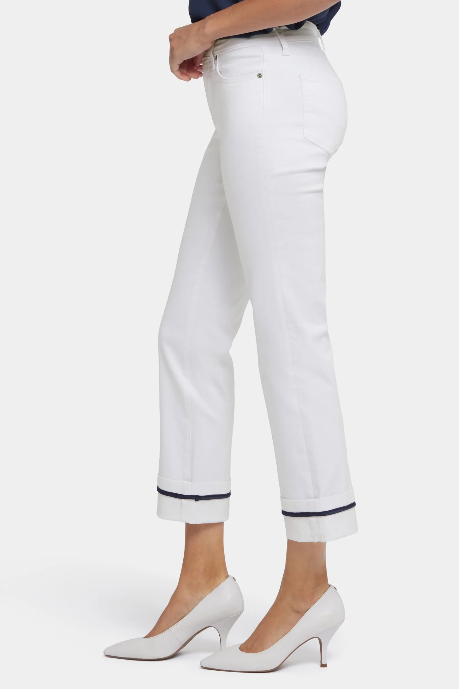 4101-marilyn-straight-ankle-jeans-optic-white-1.webp