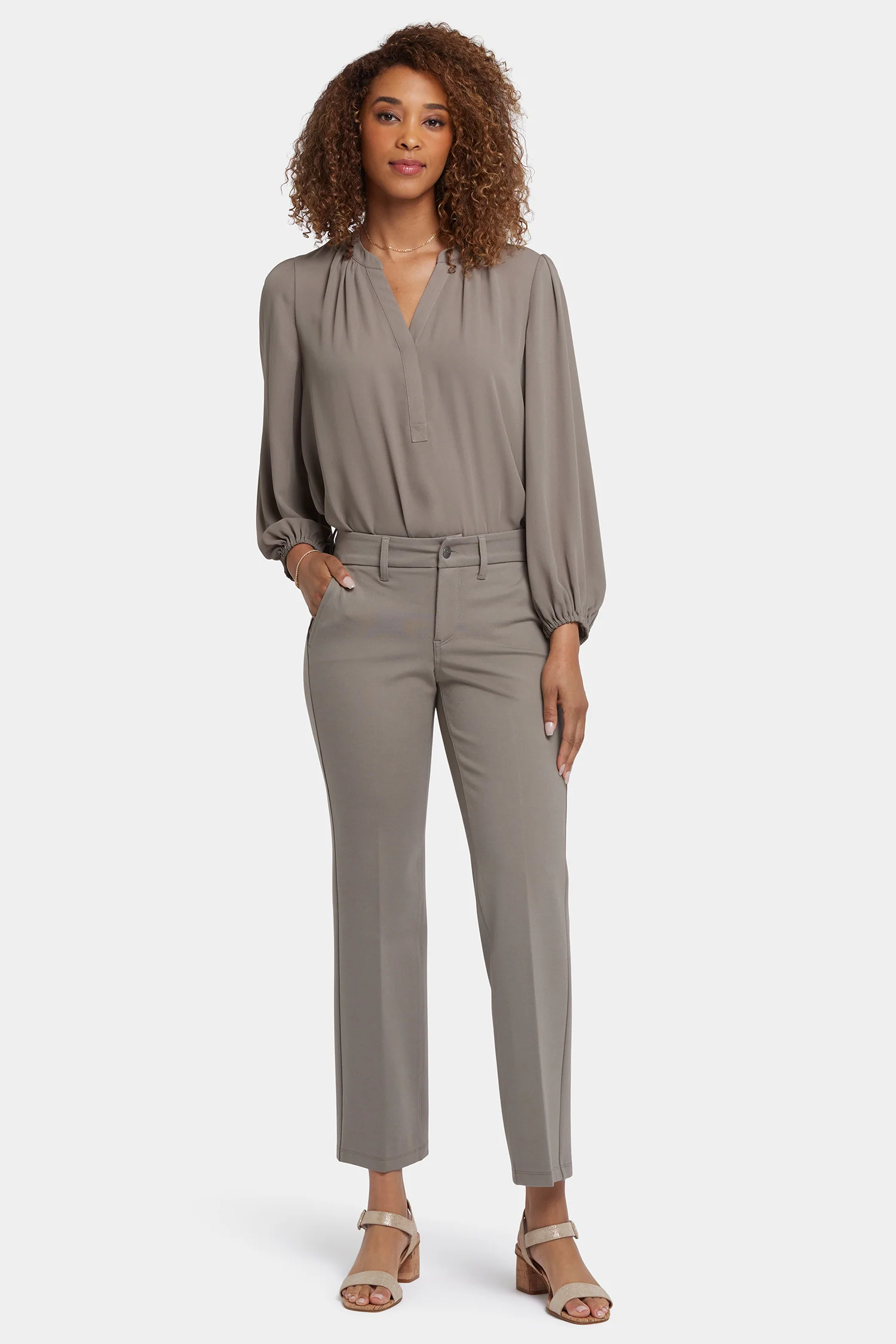 4412-straight-trouser-pants-saddlewood-1.webp