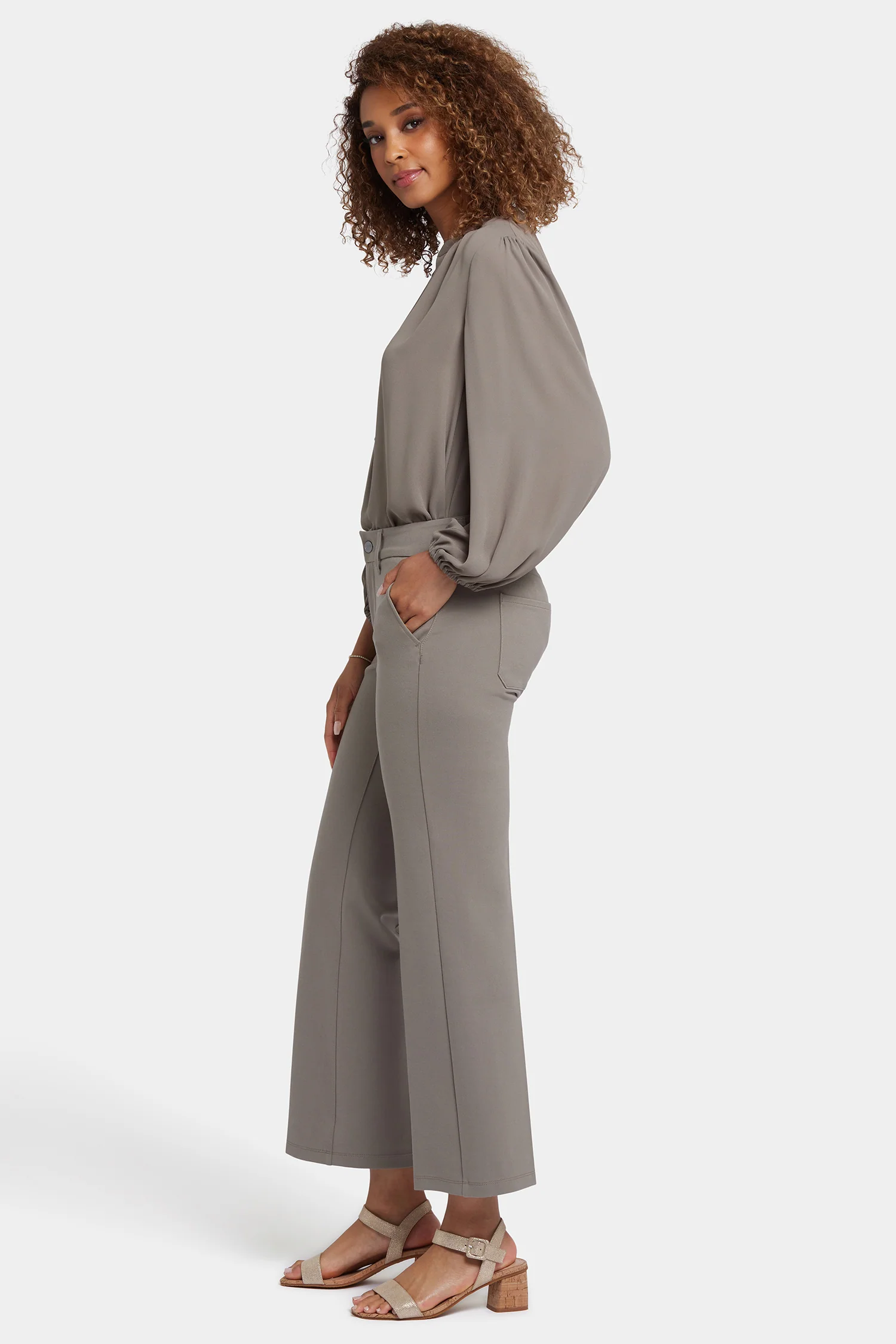 4412-straight-trouser-pants-saddlewood-1.webp