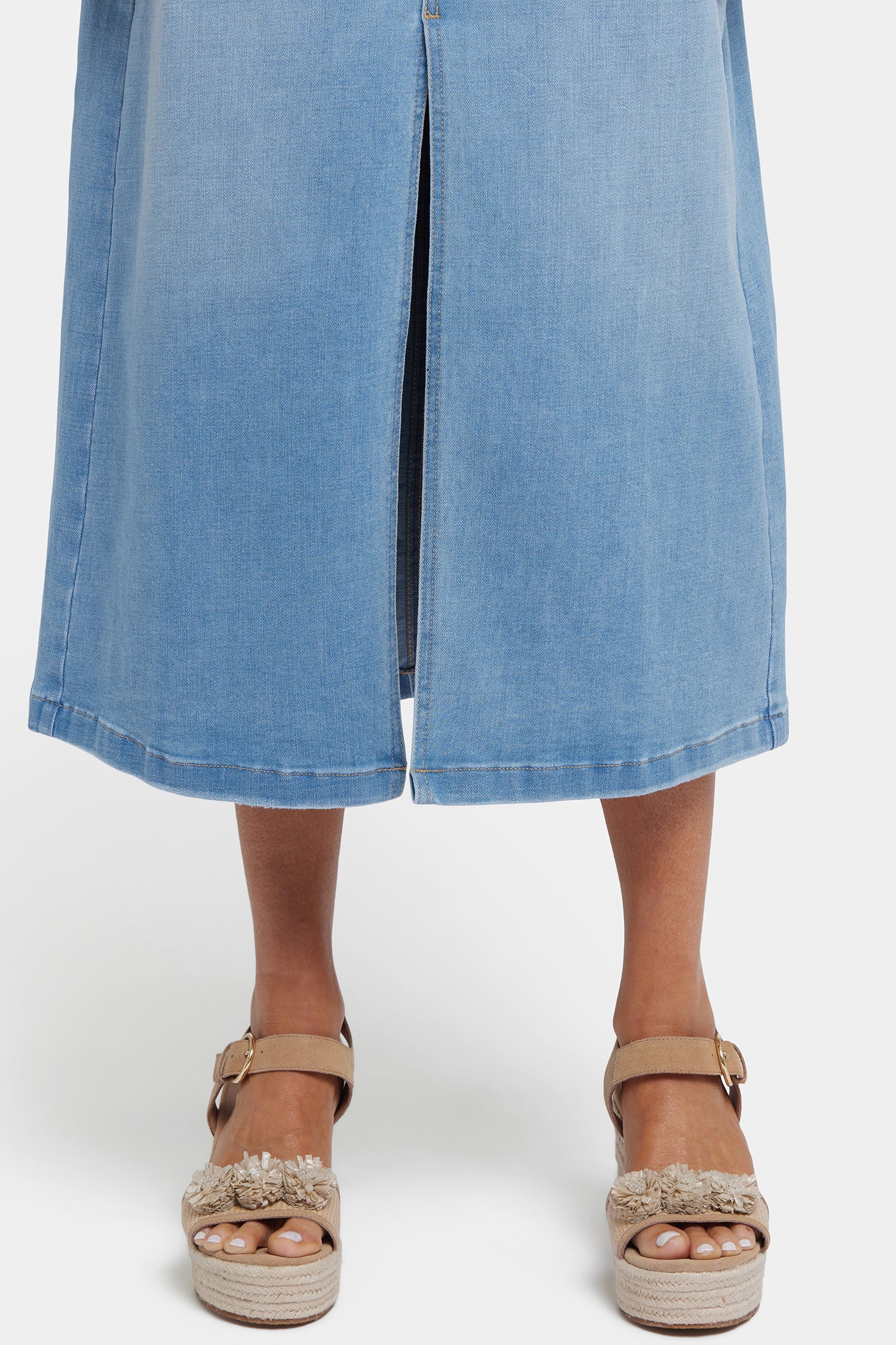 4544-high-rise-long-skirt-canary-beach-1.webp