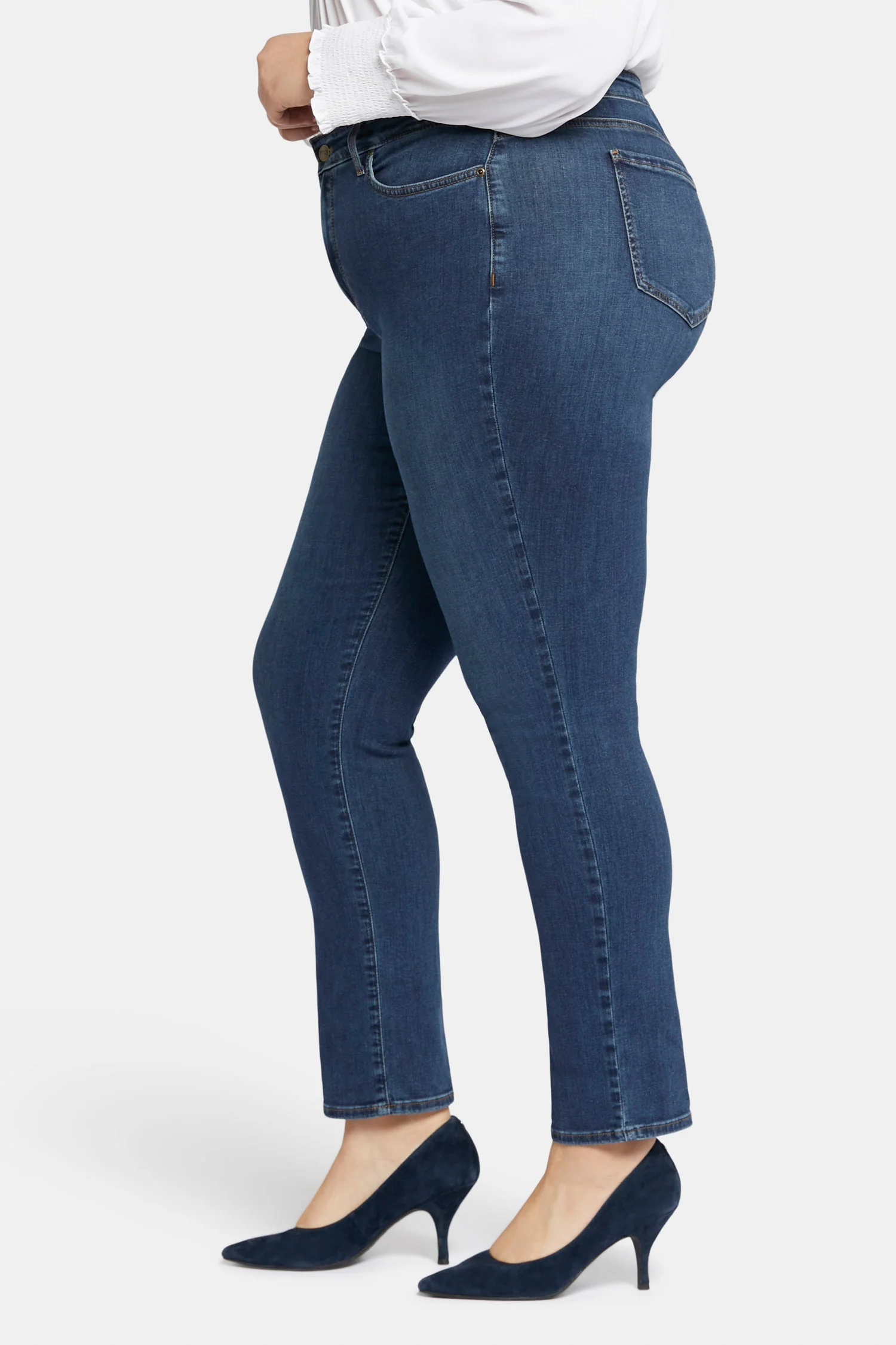 466-sheri-slim-jeans-in-plus-size-cooper-1.webp