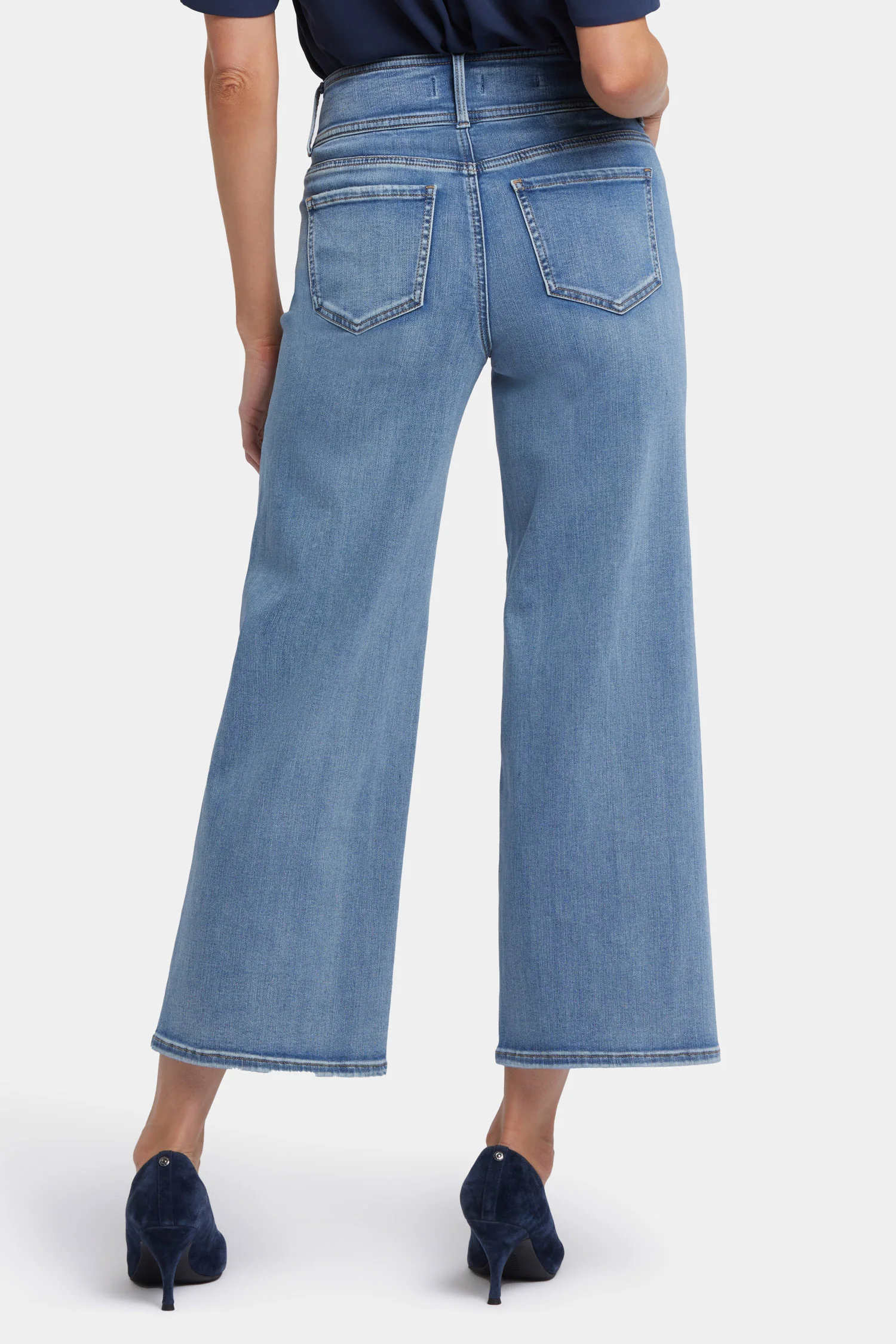 4788-teresa-wide-leg-ankle-jeans-minorca-isle-1.webp