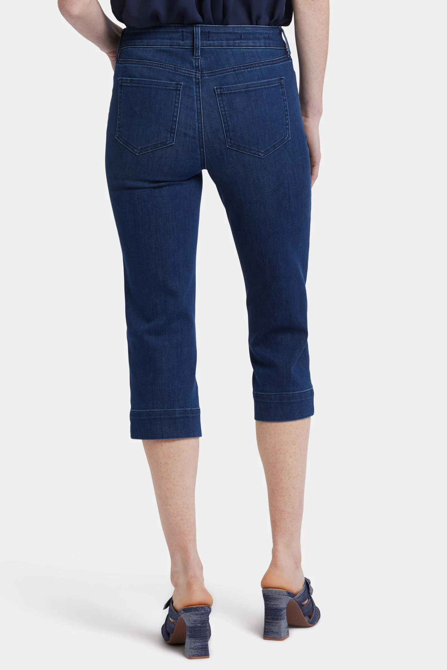 4812-marilyn-straight-crop-jeans-ibiza-blues-1.webp