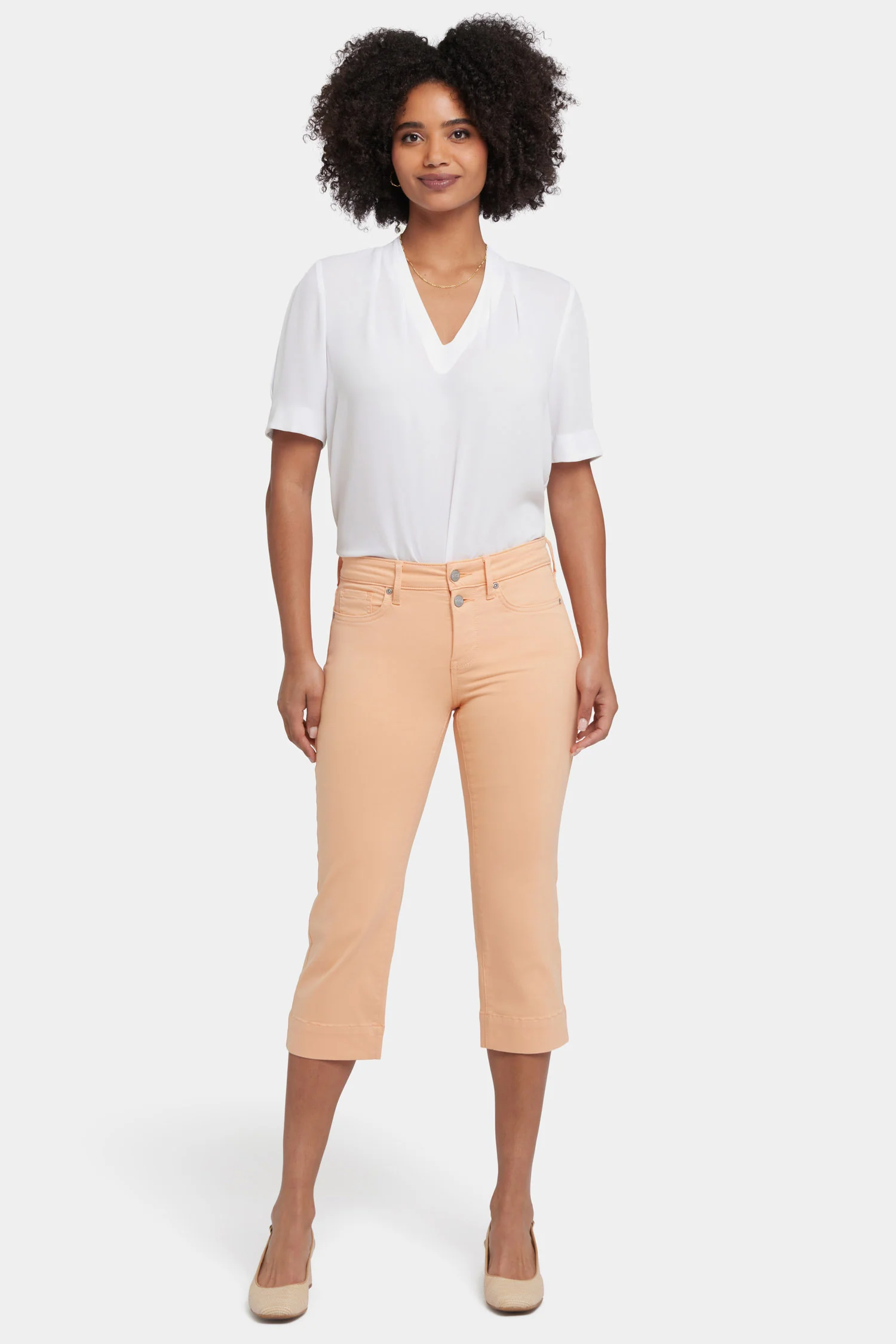 4848-marilyn-straight-crop-jeans-apricot-nectar-1.webp