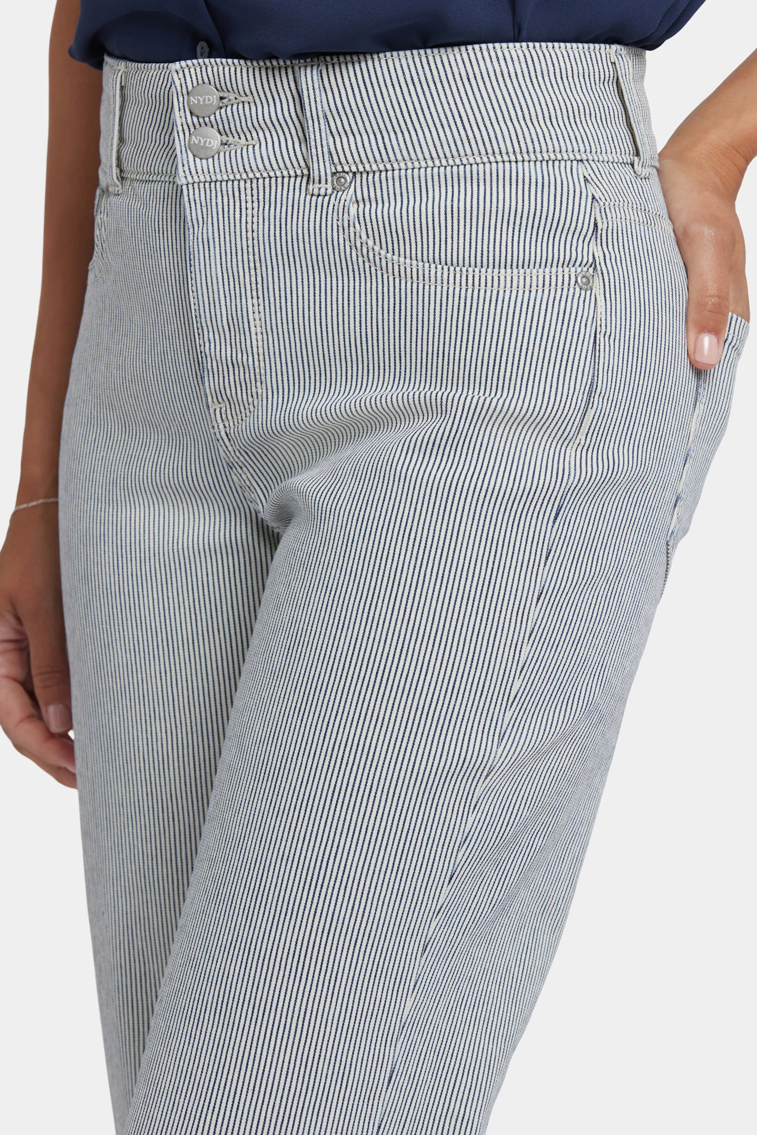 Bailey Relaxed Straight Crop Jeans - Luarca Stripe