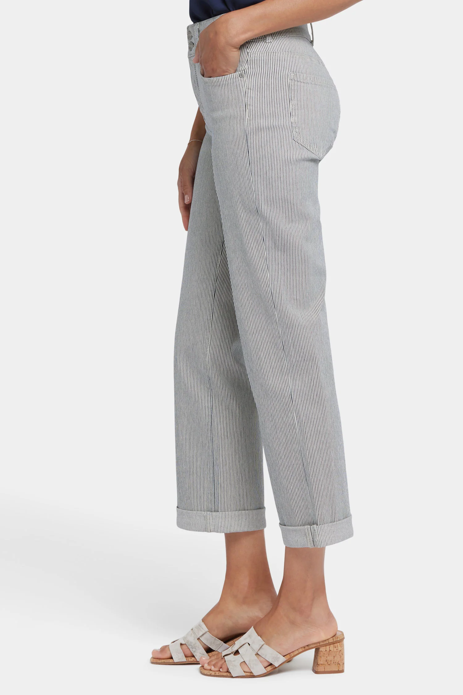 4908-bailey-relaxed-straight-crop-jeans-luarca-stripe-1.webp