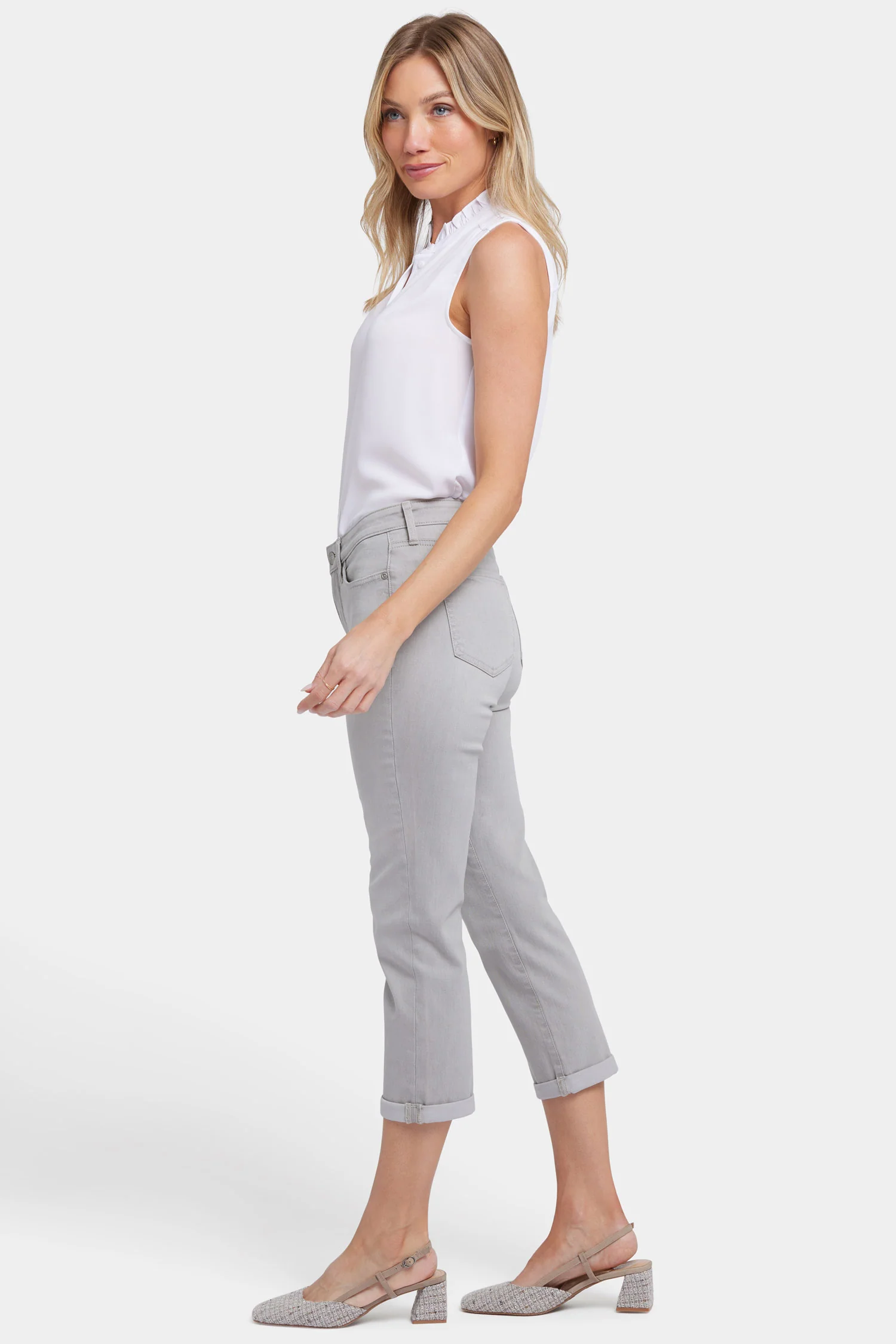 4920-chloe-skinny-capri-jeans-grenada-mist-1.webp