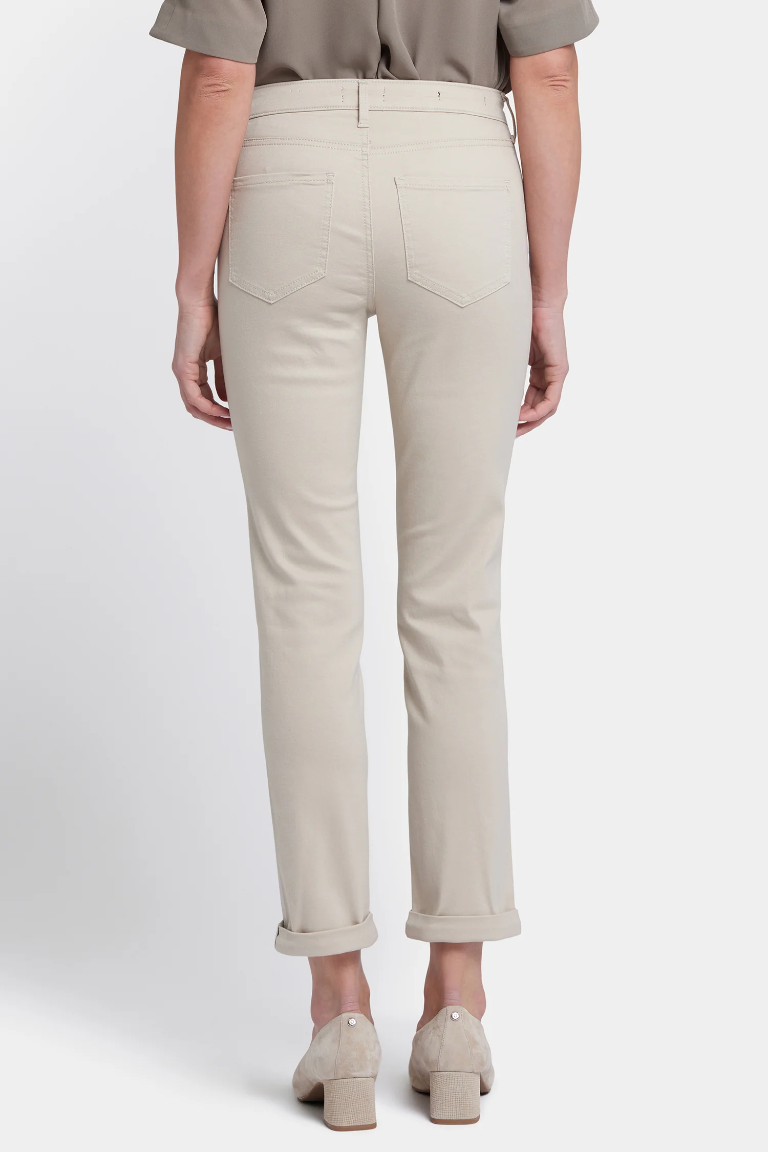 4956-sheri-slim-ankle-jeans-feather-1.webp
