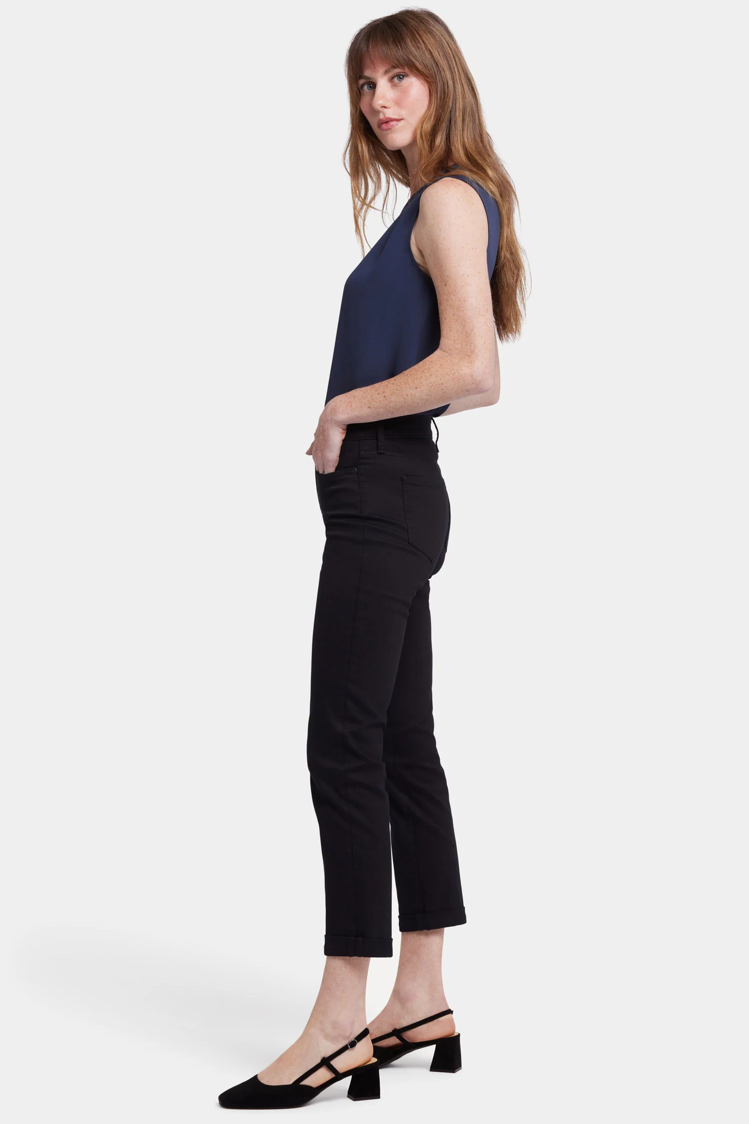 4968-sheri-slim-ankle-jeans-black-1.webp