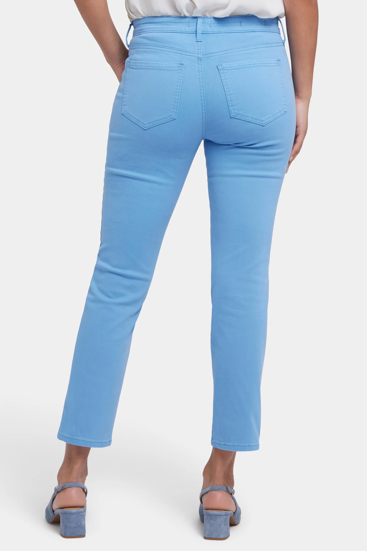 4980-sheri-slim-ankle-jeans-pacific-coast-1.webp