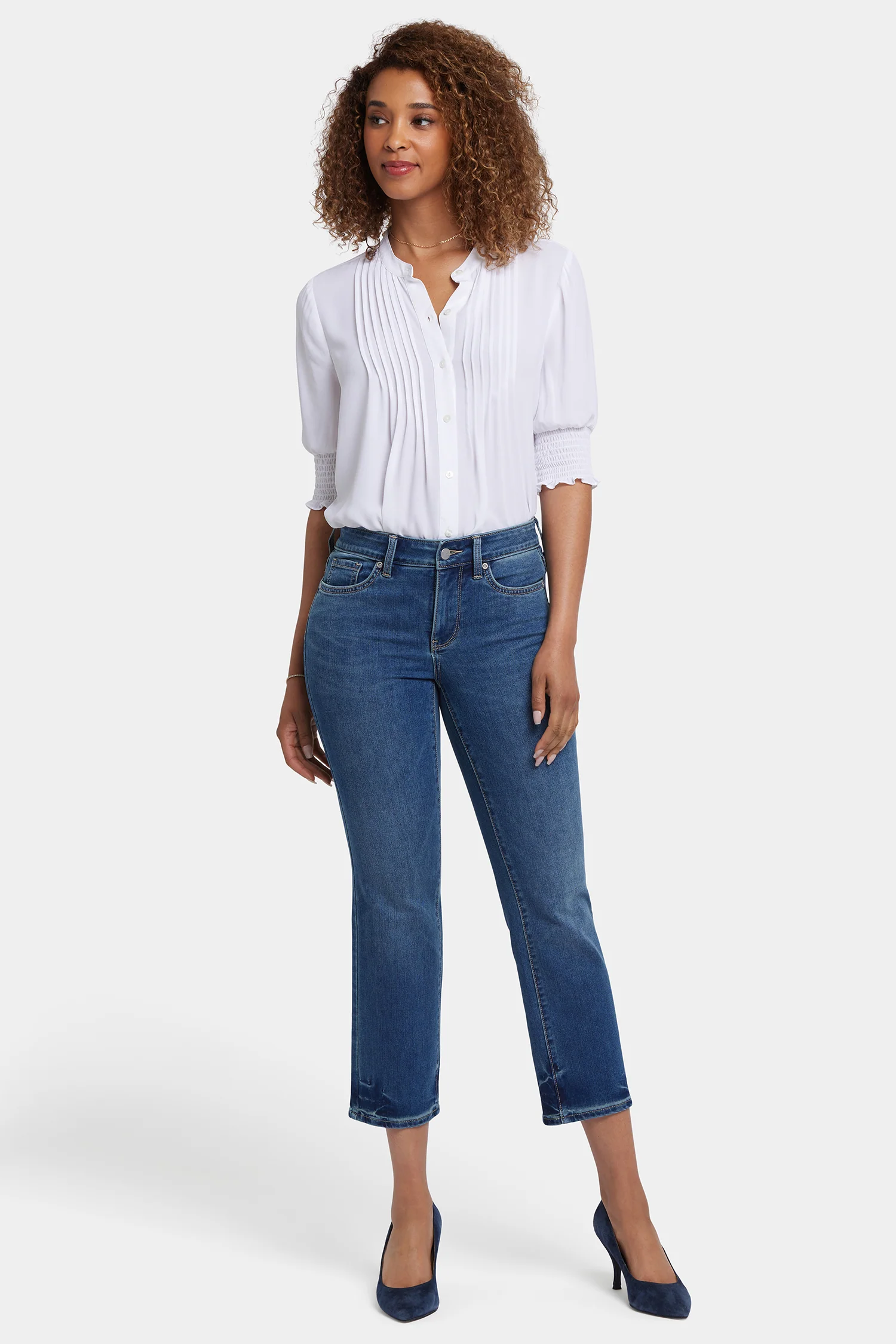 5071-marilyn-straight-ankle-jeans-dali-river-1.webp