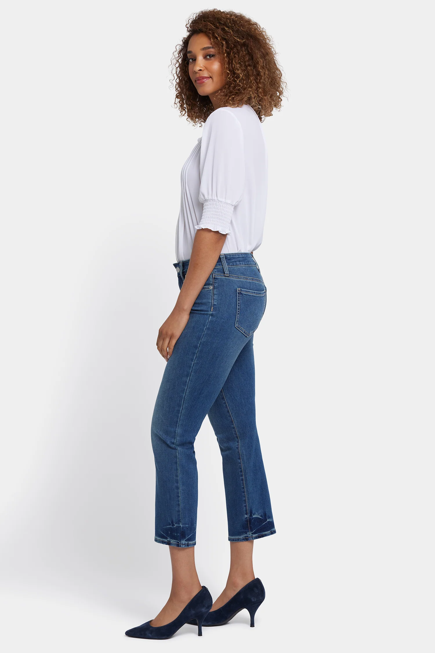 5071-marilyn-straight-ankle-jeans-dali-river-1.webp
