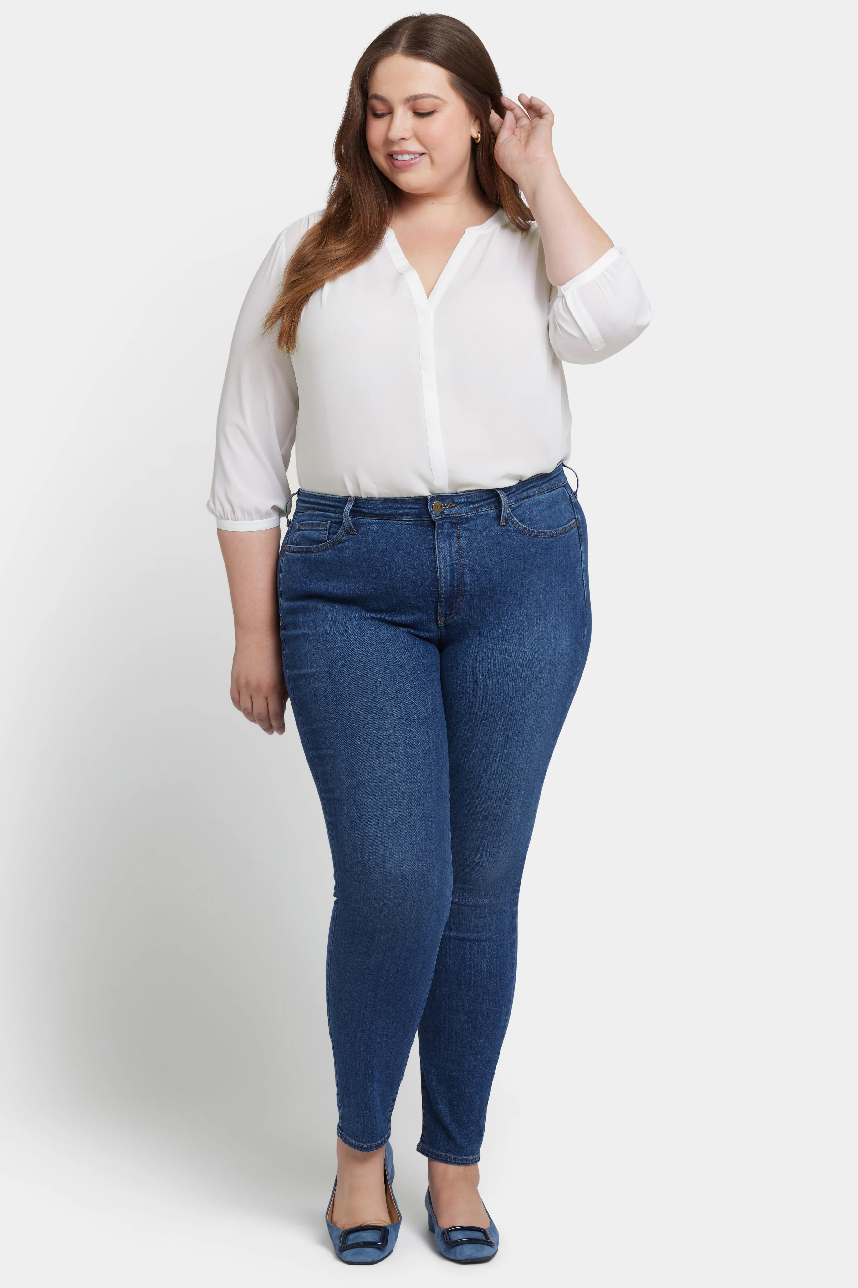 514-ami-skinny-jeans-in-plus-size-cooper-1.webp
