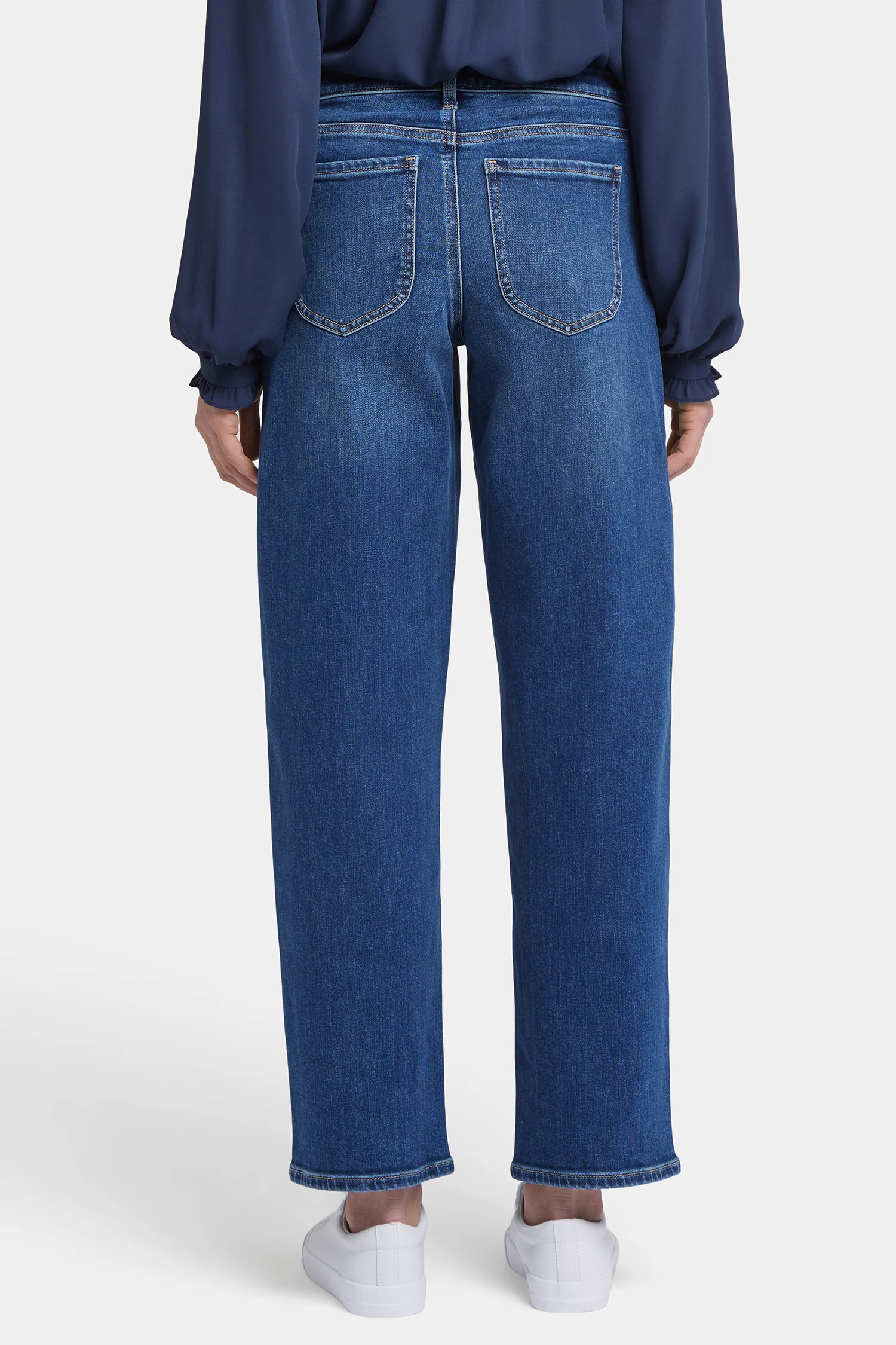 5143-jemma-barrel-jeans-asturia-shore-1.webp