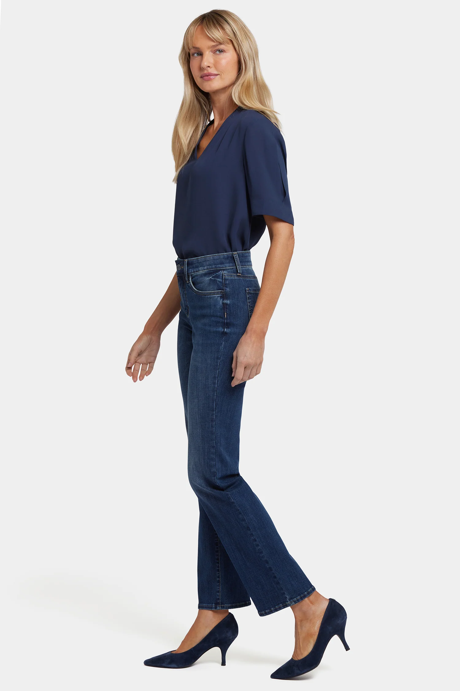 5287-marilyn-straight-jeans-rio-rapids-1.webp