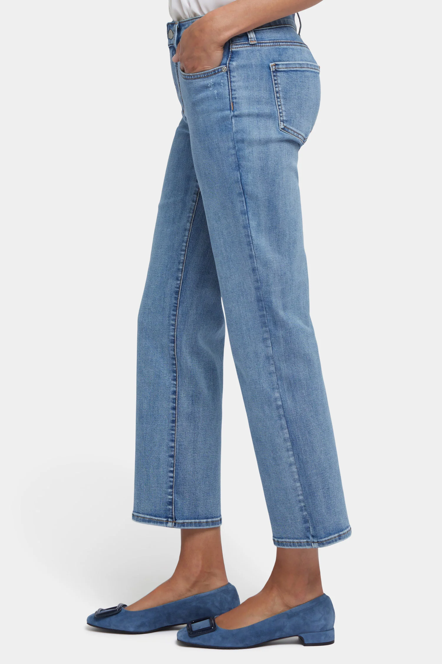 5311-marilyn-straight-ankle-jeans-minorca-isle-1.webp