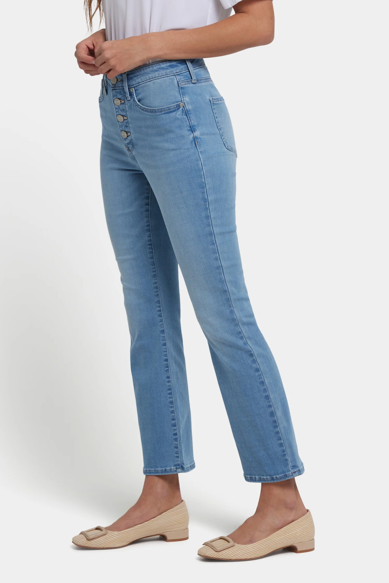5347-billie-mini-bootcut-ankle-jeans-salamanca-sun-1.webp