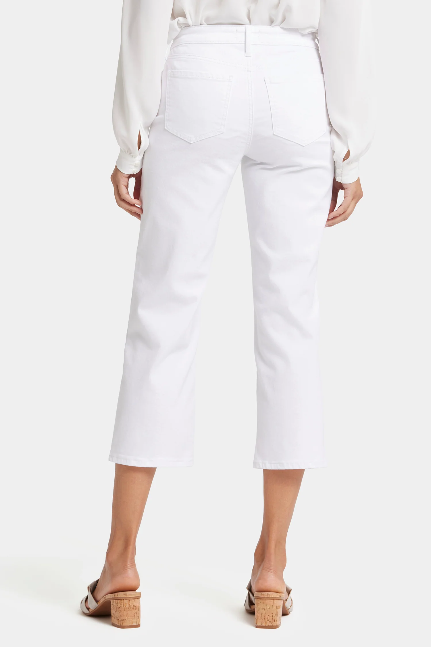 5631-relaxed-piper-crop-jeans-optic-white-1.webp