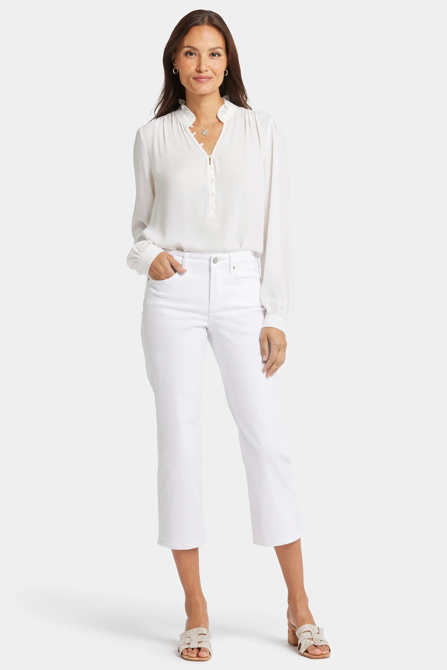 5631-relaxed-piper-crop-jeans-optic-white-1.webp
