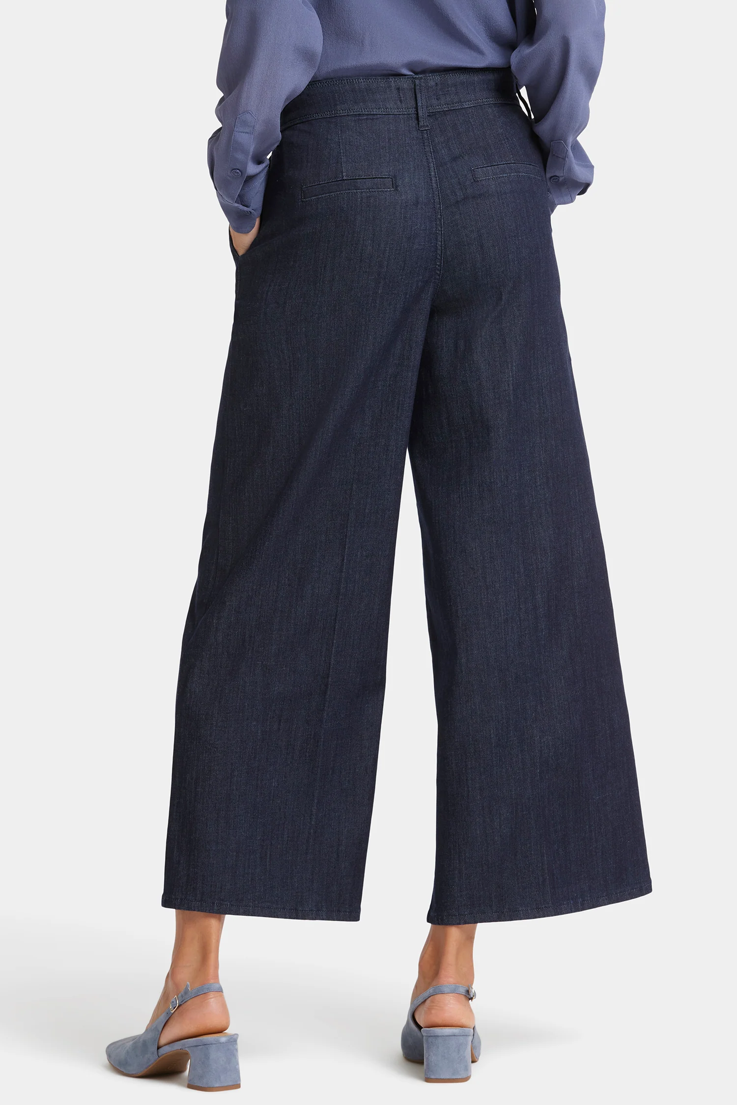 5643-mona-wide-leg-trouser-ankle-jeans-lightweight-rinse-1.webp