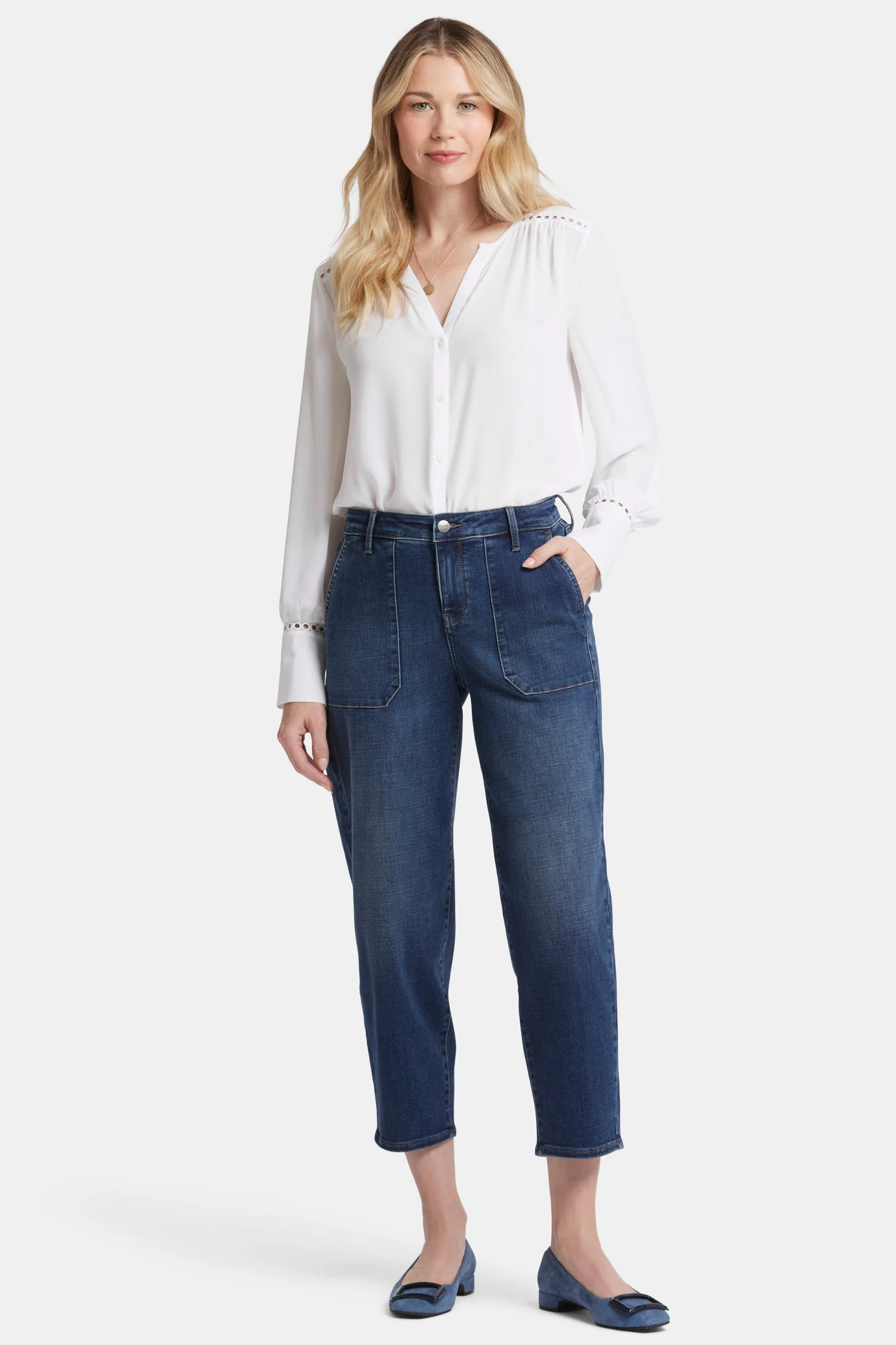 5655-relaxed-utility-ankle-jeans-wellspring-1.webp