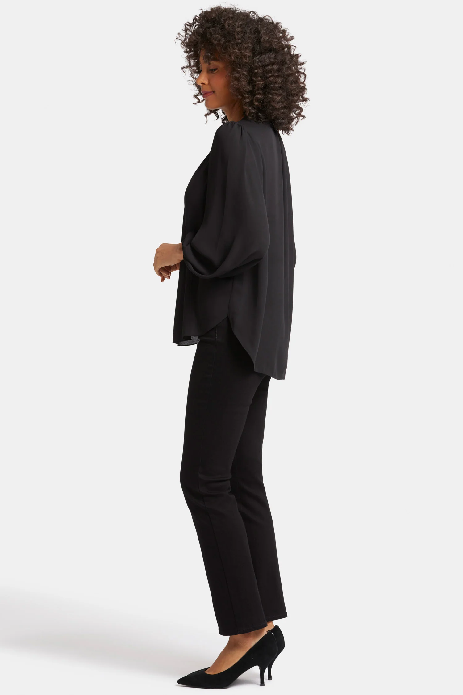 5693-puff-sleeve-popover-top-black-1.webp