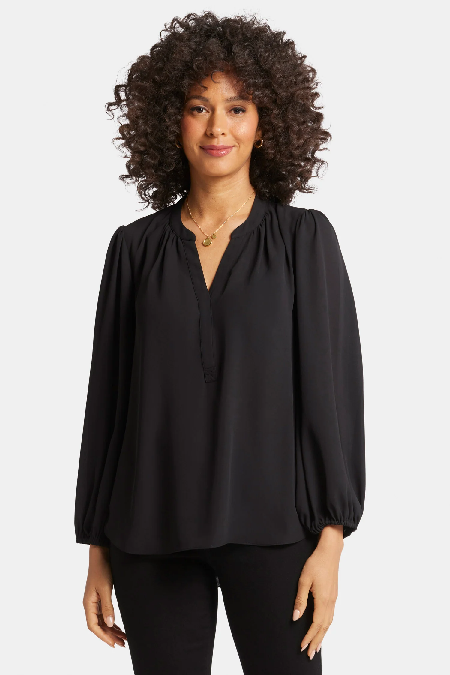 5693-puff-sleeve-popover-top-black-1.webp