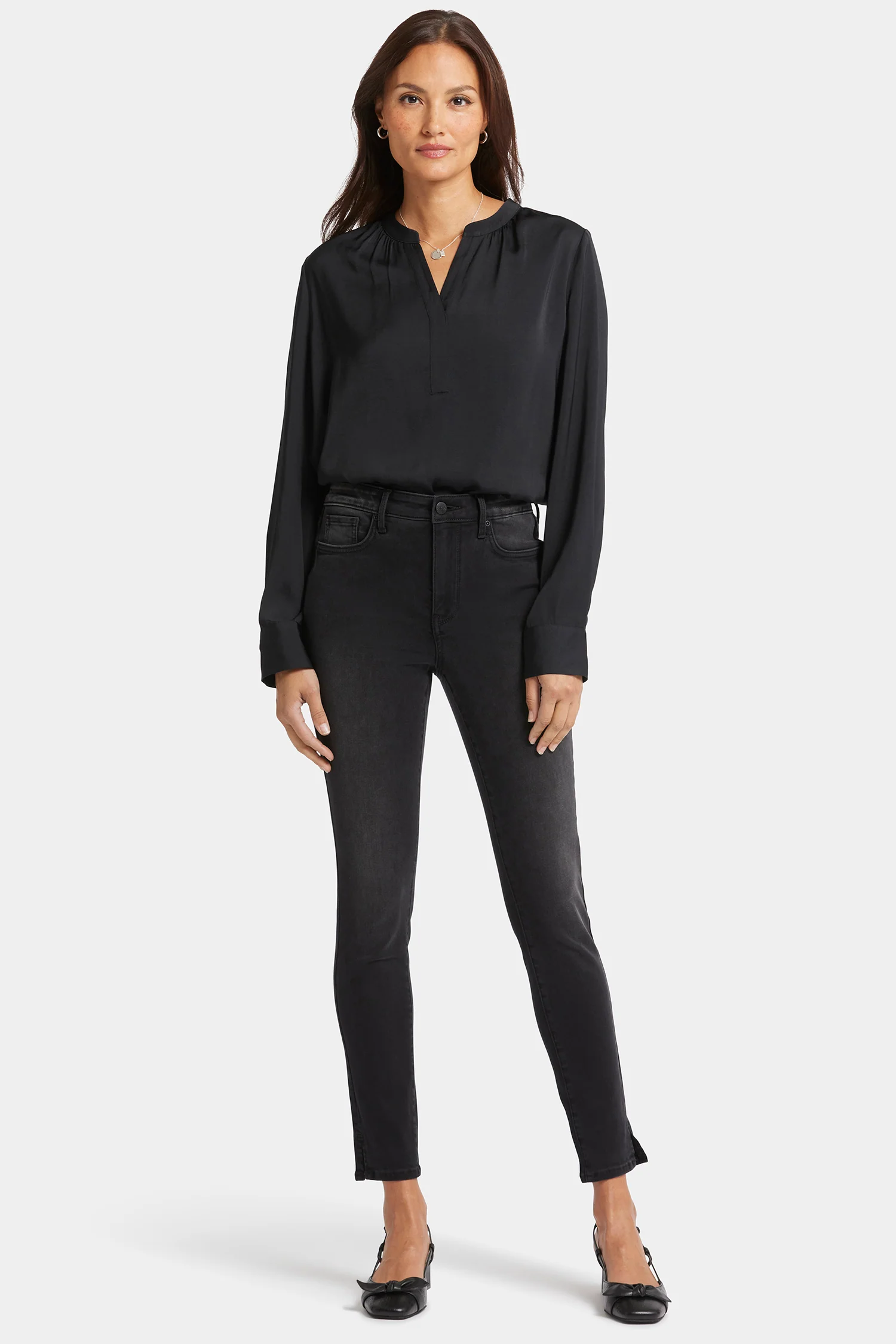 5719-curve-shaper-ami-skinny-jeans-crosswinds-1.webp