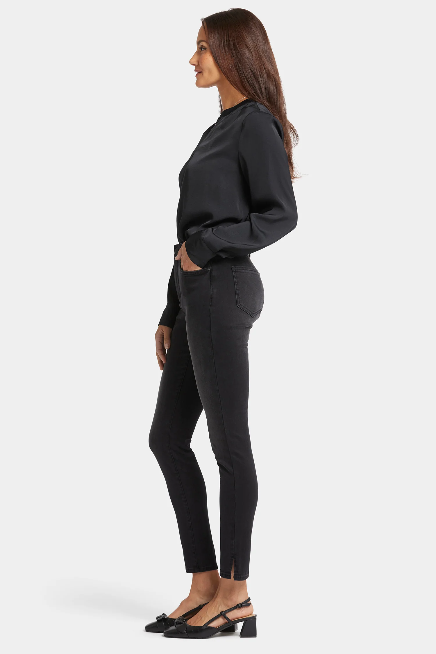 5719-curve-shaper-ami-skinny-jeans-crosswinds-1.webp