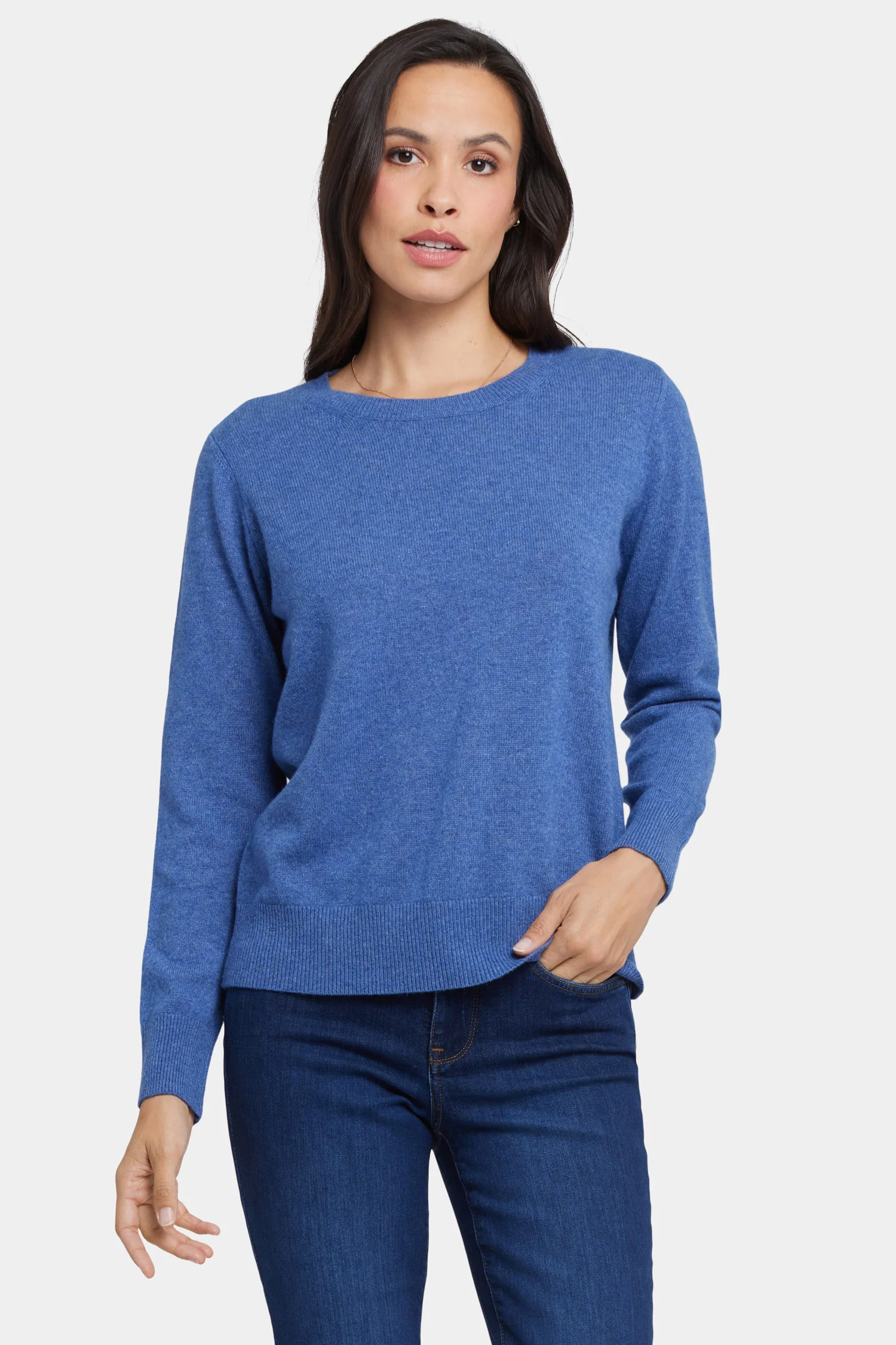 5825-cashmere-essential-crewneck-sweater-heather-blue-1.webp