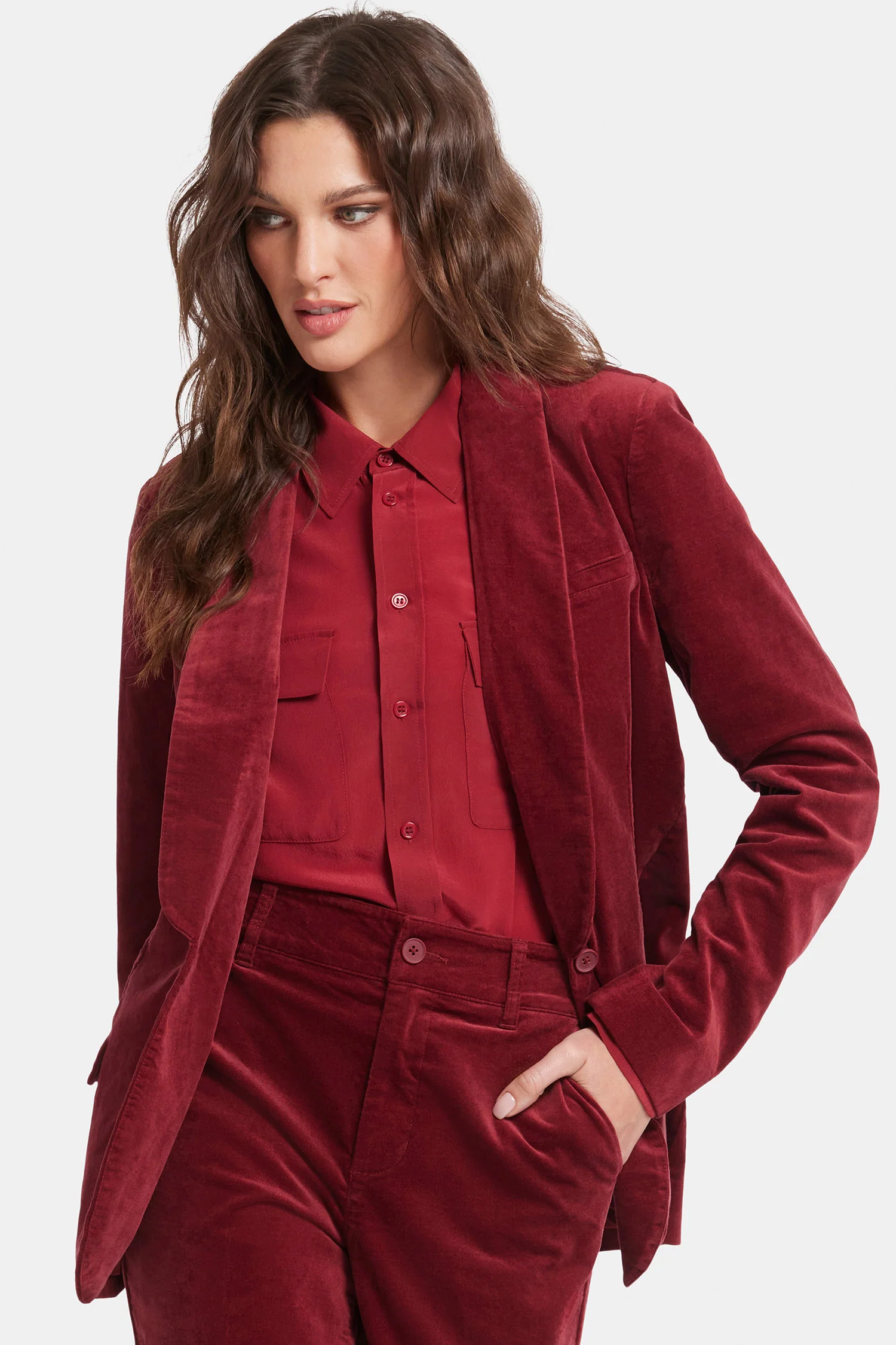 5899-tuxedo-jacket-wild-currant-1.webp